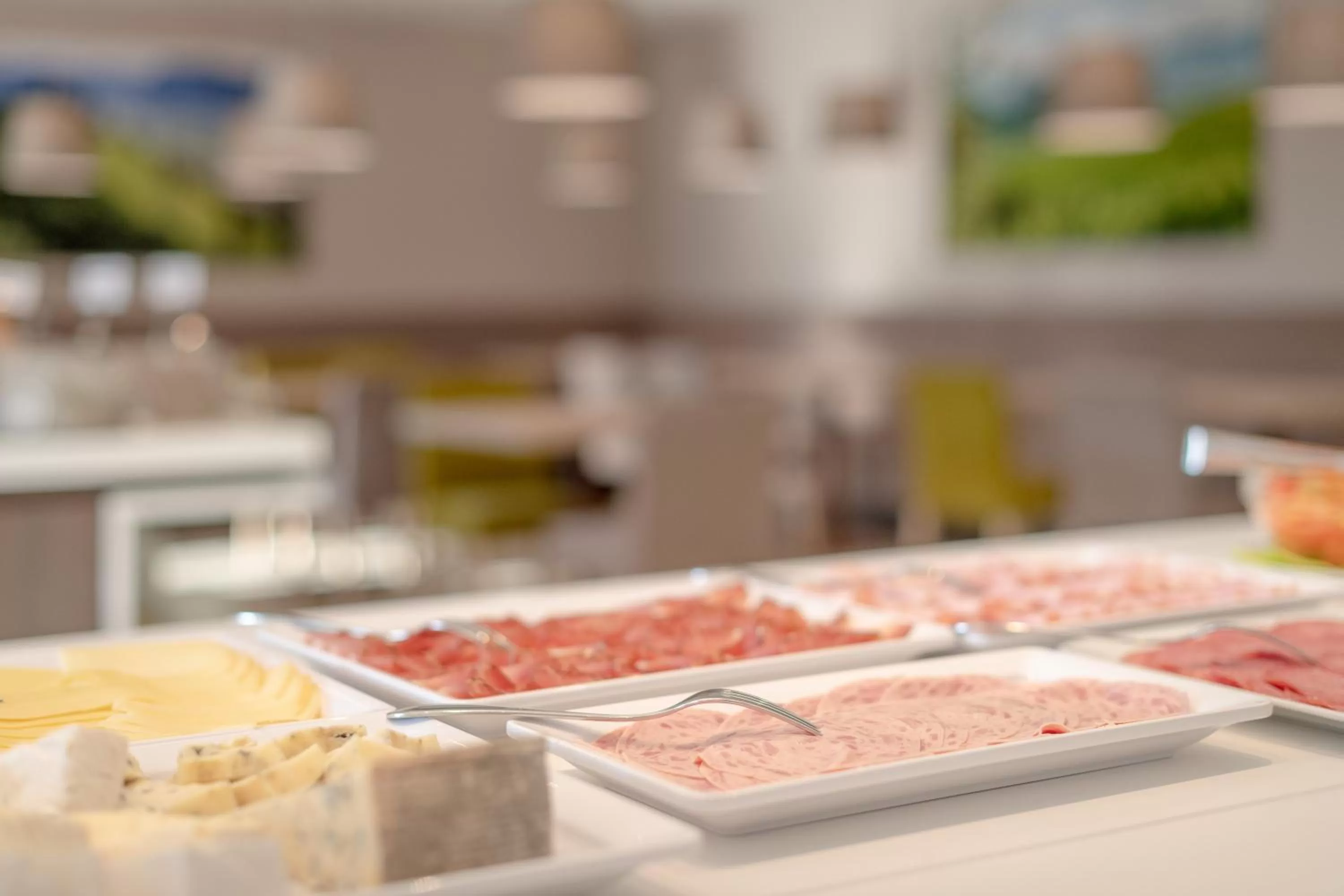 Buffet breakfast in Residence Garni Hotel Vineus