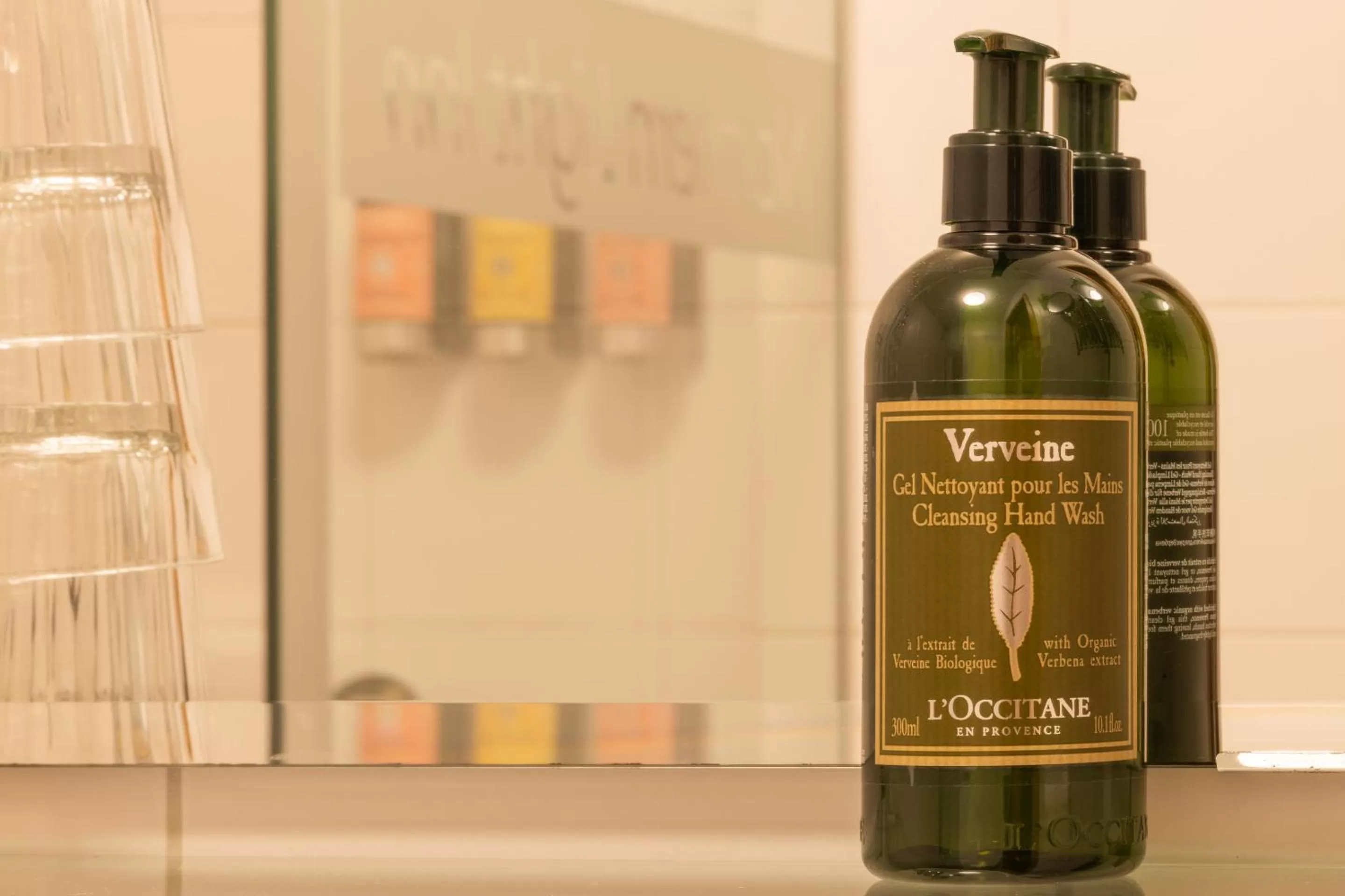 Bathroom in Northern Light Inn