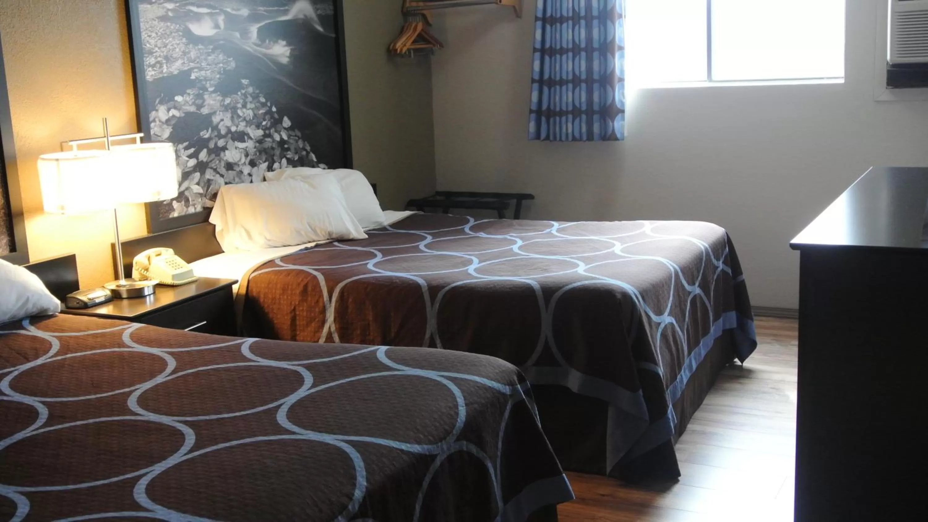 Bed in Super 8 by Wyndham Cortez/Mesa Verde Area