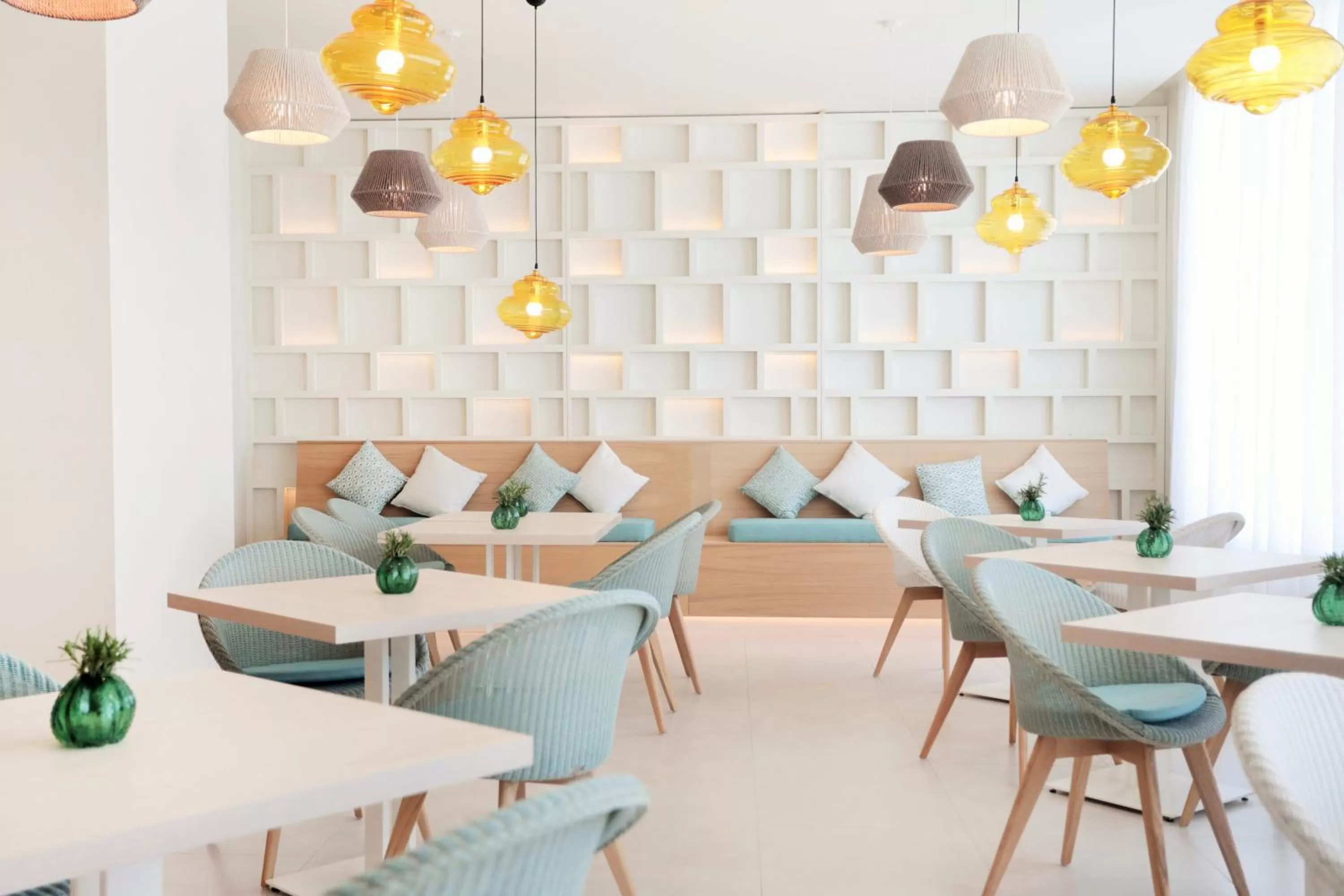 Lounge or bar in Iberostar Selection Sábila - Adults Only