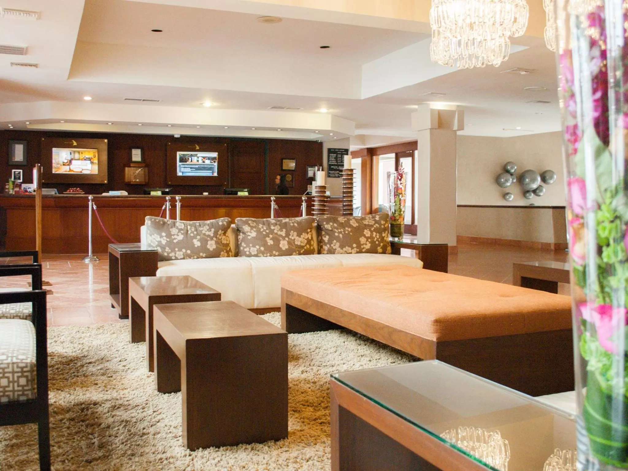 Lobby or reception in Hotel Coral & Marina