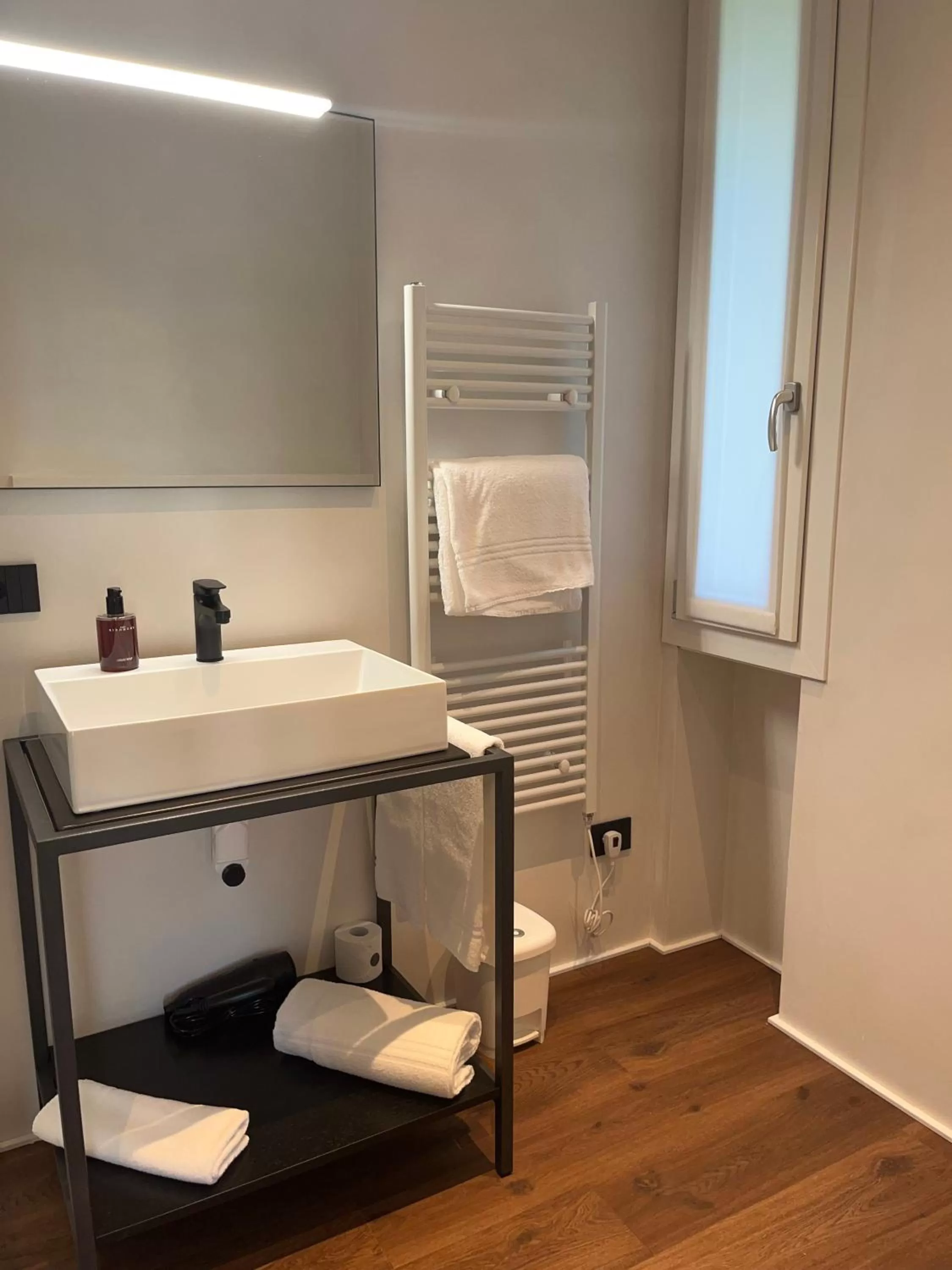 Bathroom in The Foscarini