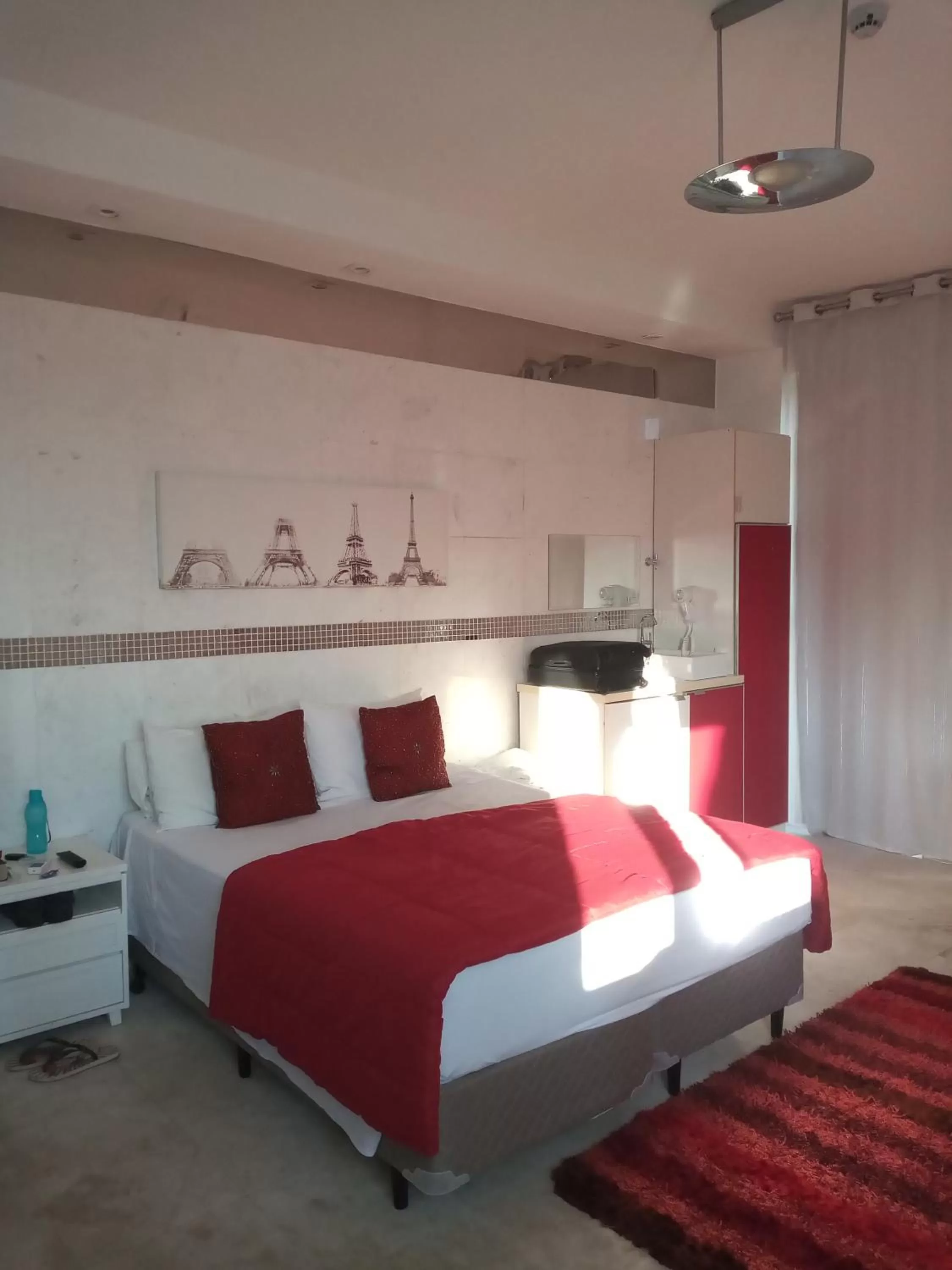 Bedroom, Bed in Compacto Hotel Alphaville Campinas