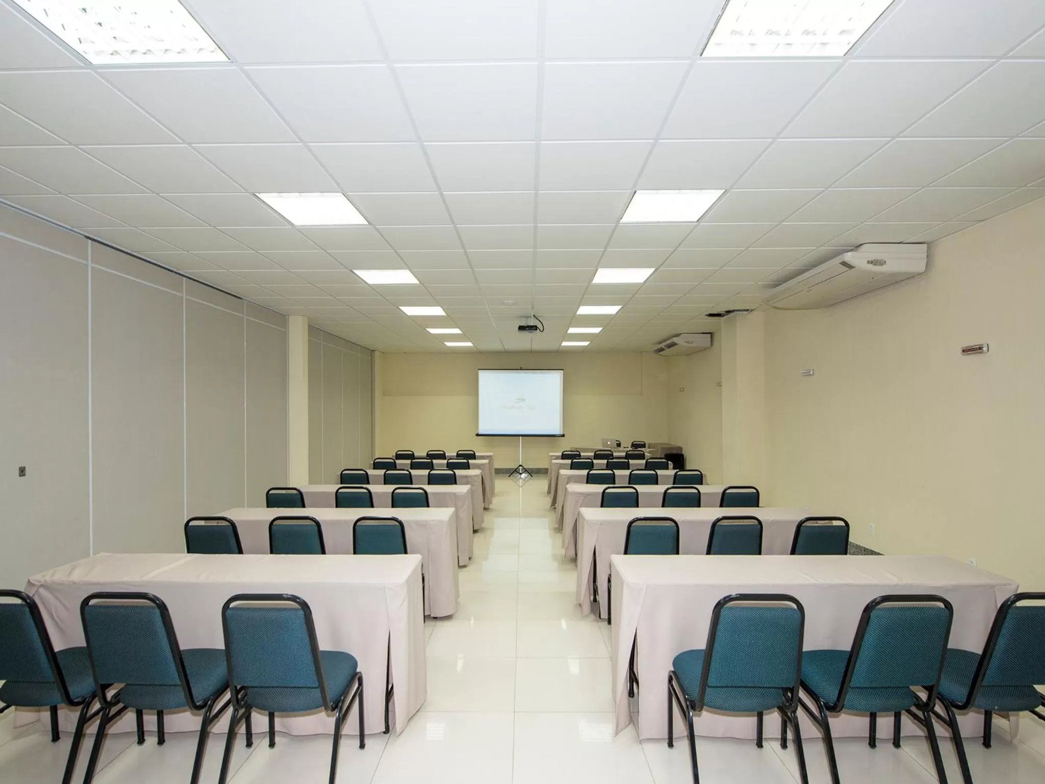Business facilities in Rede Andrade Comfort