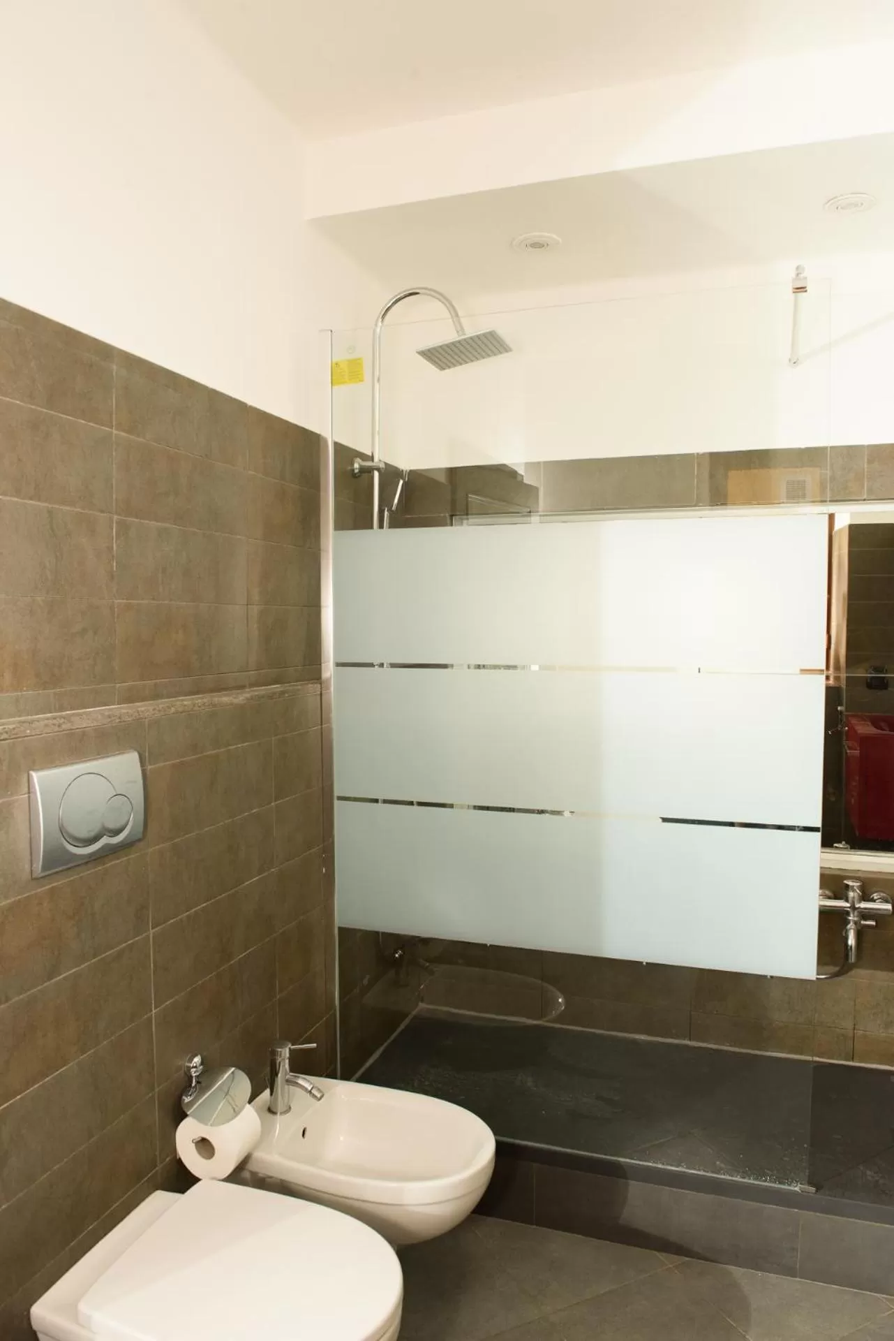 Shower, Bathroom in B&D Dolce Vita