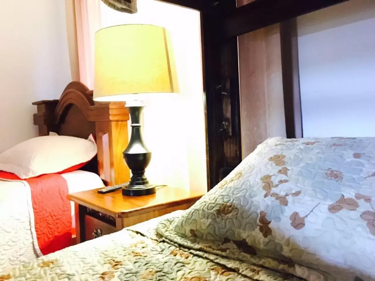 Standard Single Room in Hotel Sura Standard Single Room in Hotel Sura