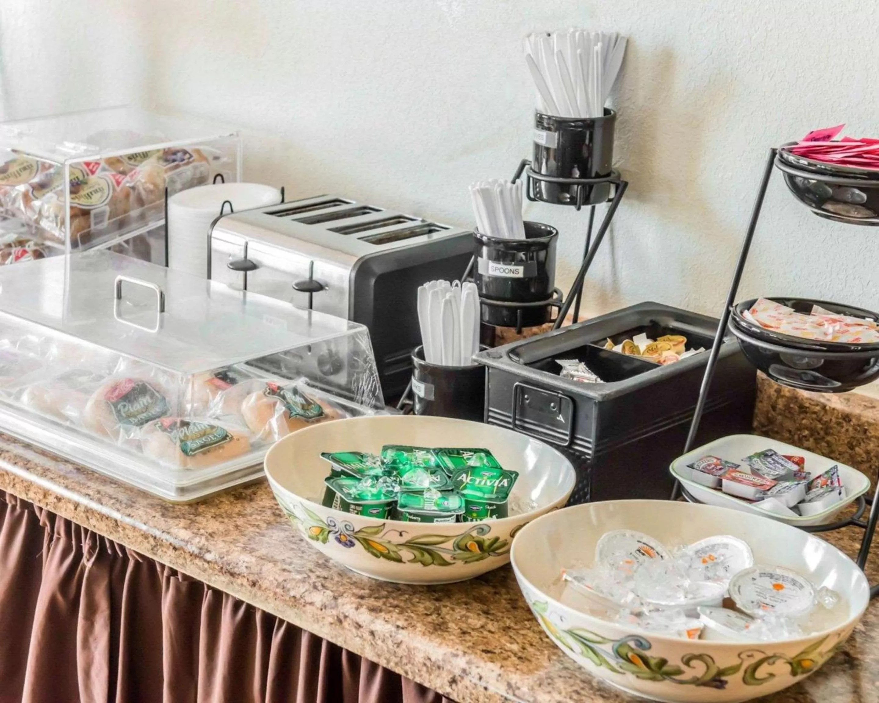 Restaurant/places to eat in Econo Lodge Monticello