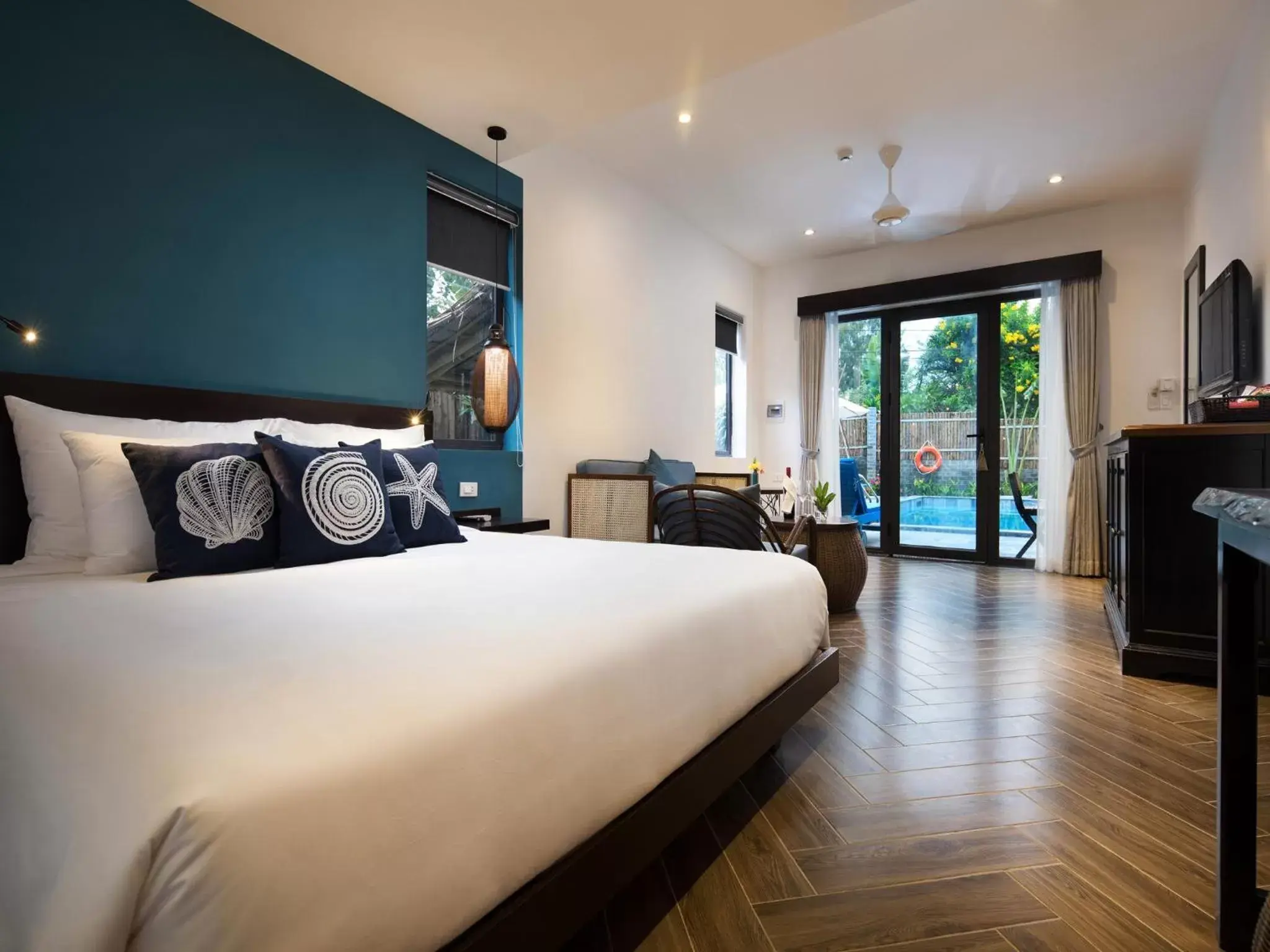 Family Suite in The Blue Alcove Hotel Family Suite in The Blue Alcove Hotel