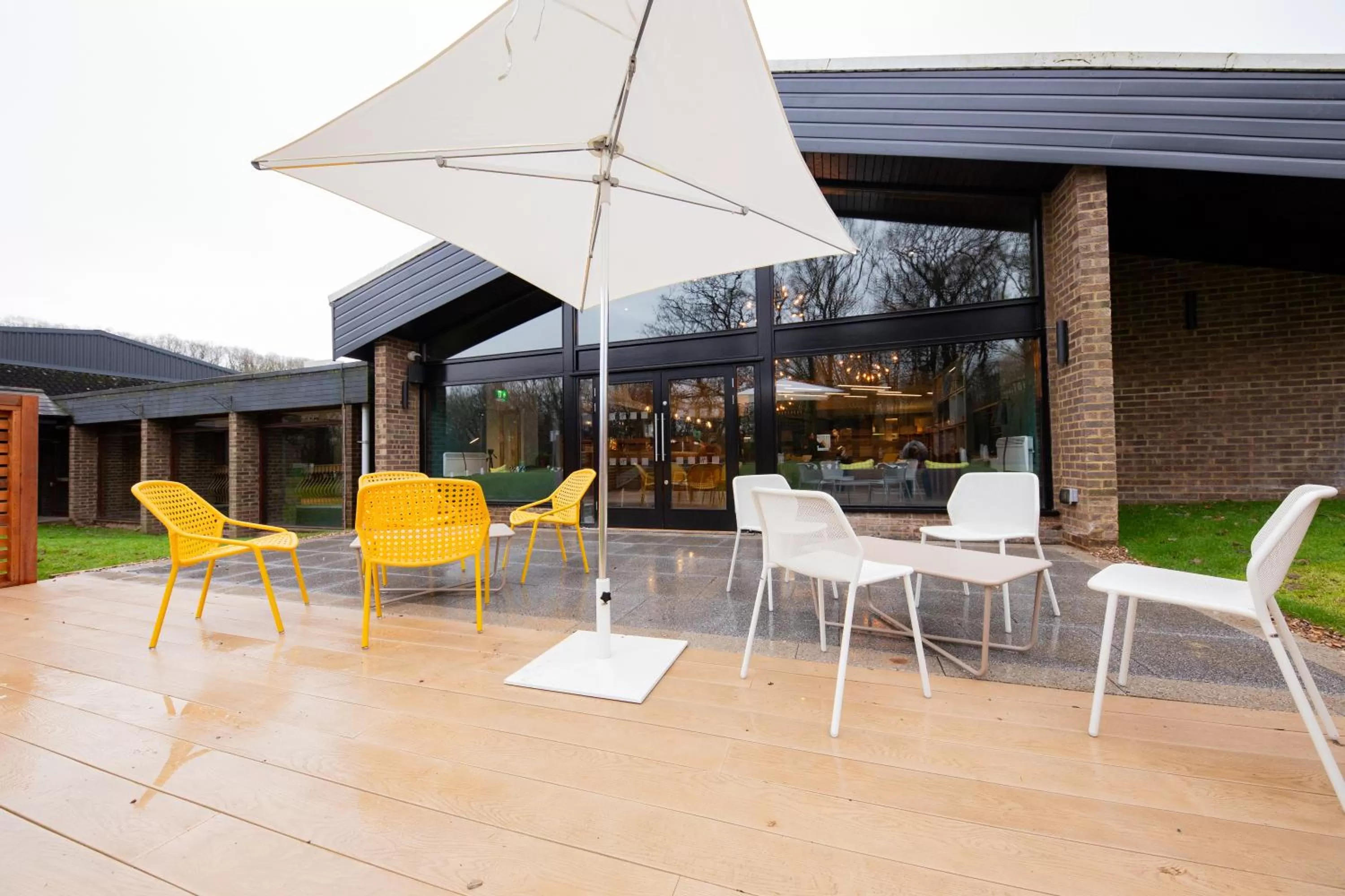 Balcony/Terrace in Holiday Inn Newport by IHG