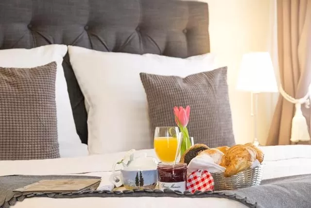 Bed in Boutique Hotel U Solné brány