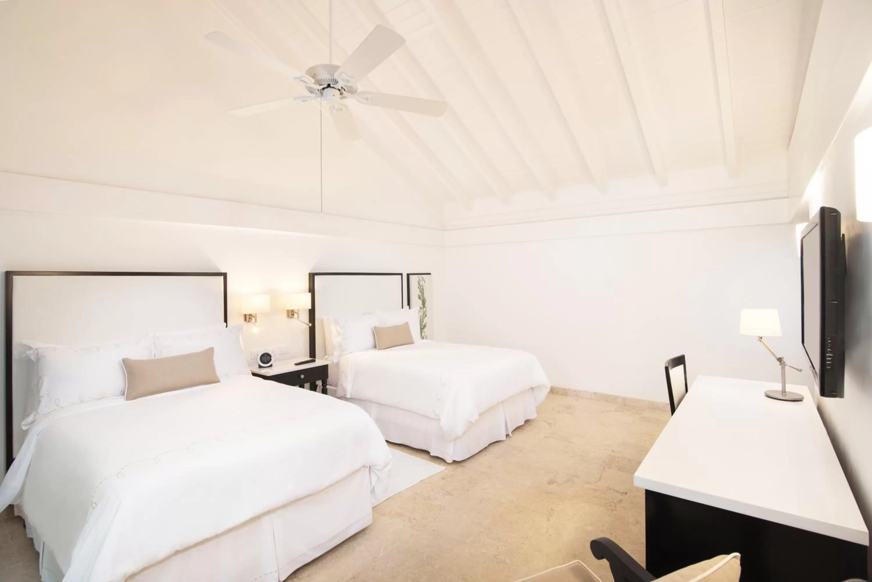 Bed in Casa de Campo Resort & Villas