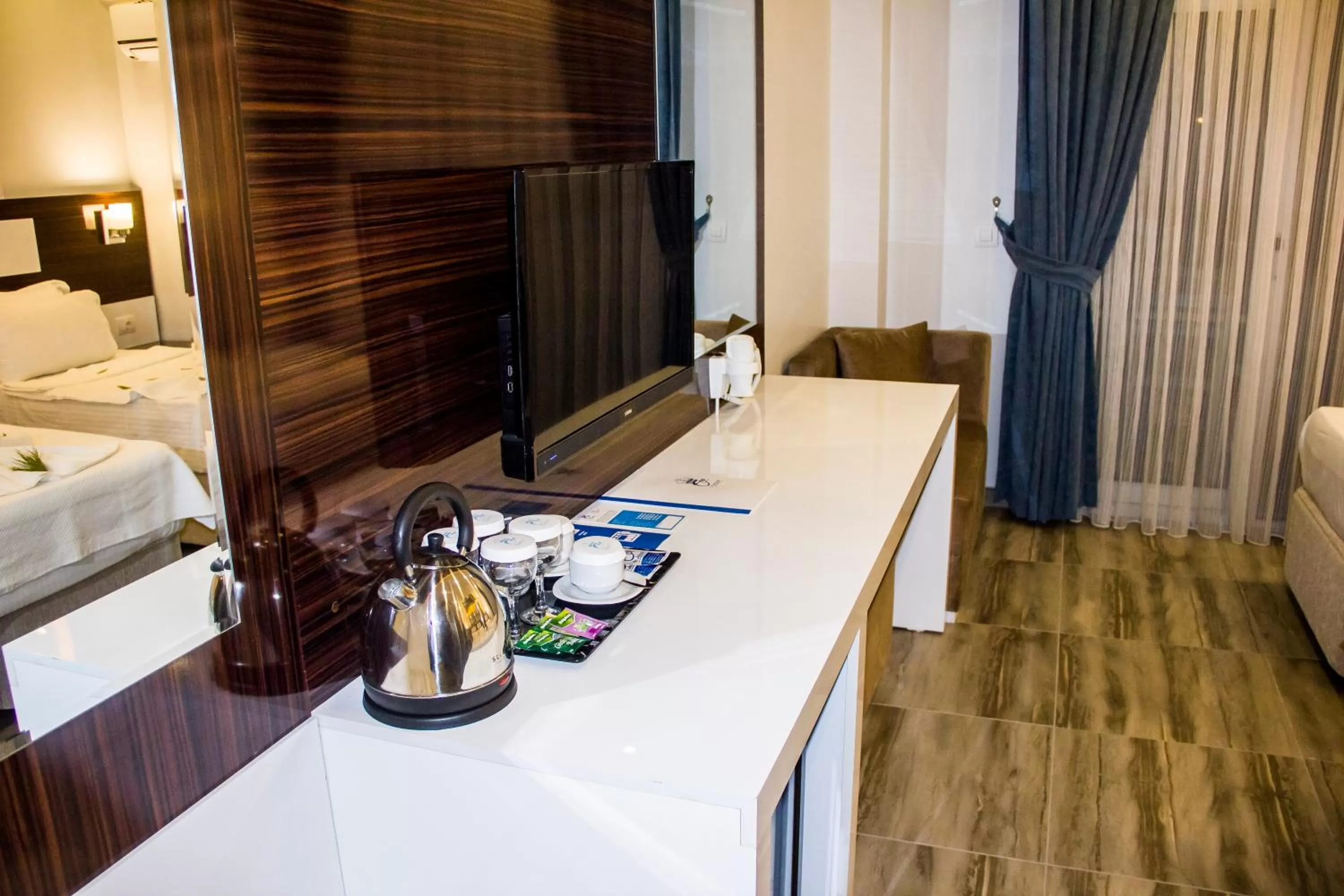 Coffee/tea facilities, Bed in Pamukkale Termal Ece Otel