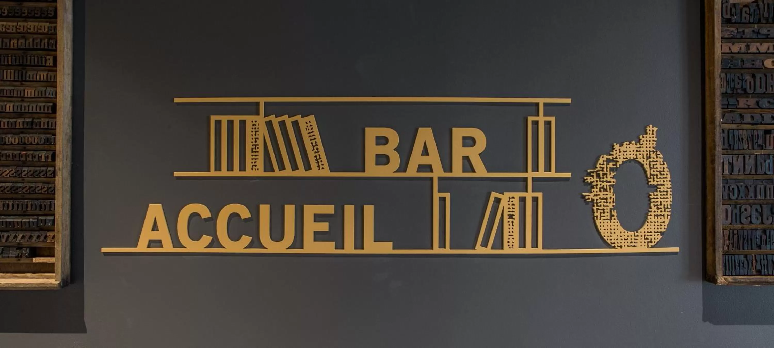 Decorative detail in L'Imprimerie Hôtel