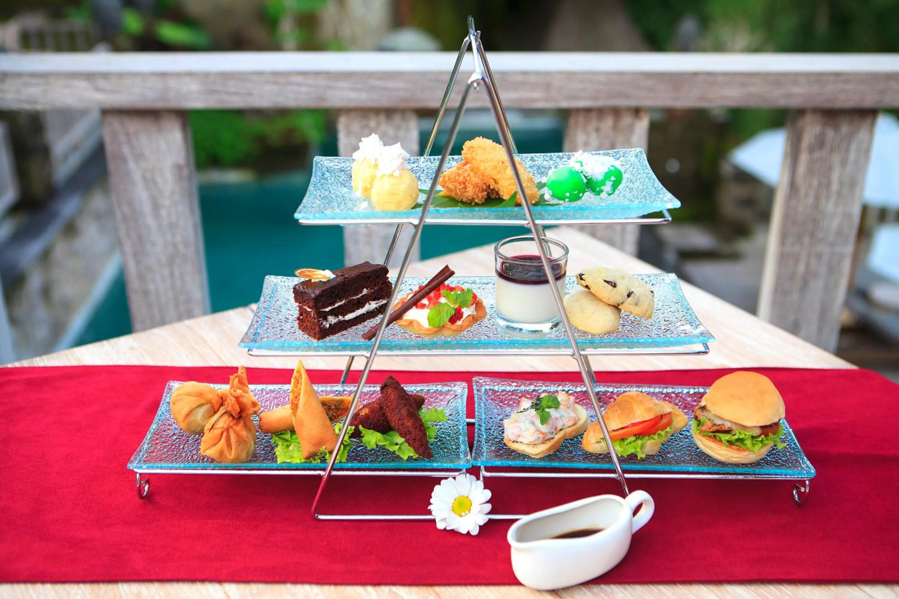 Food and drinks in Kawi Resort