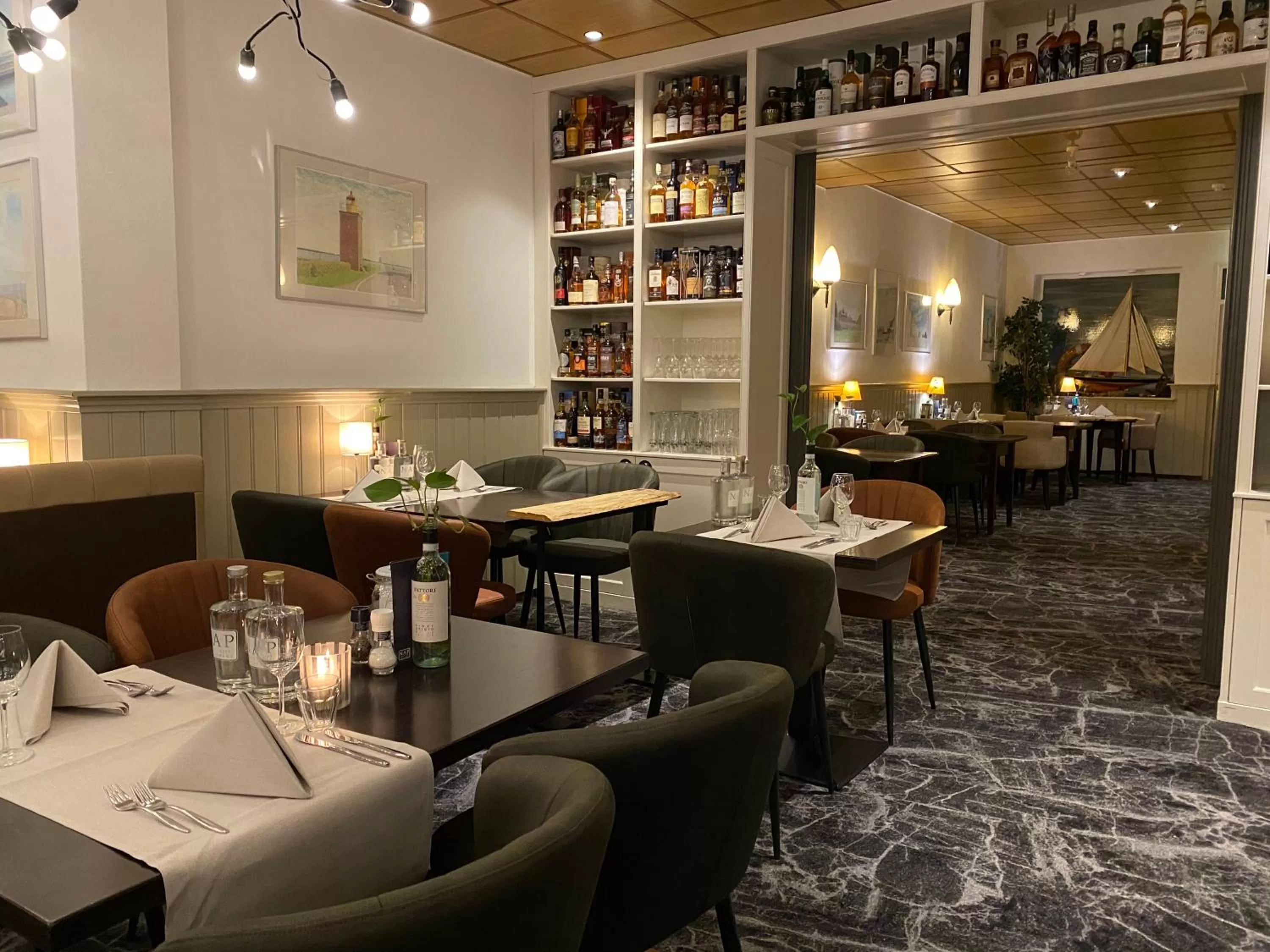 Restaurant/places to eat in Hotel Nap