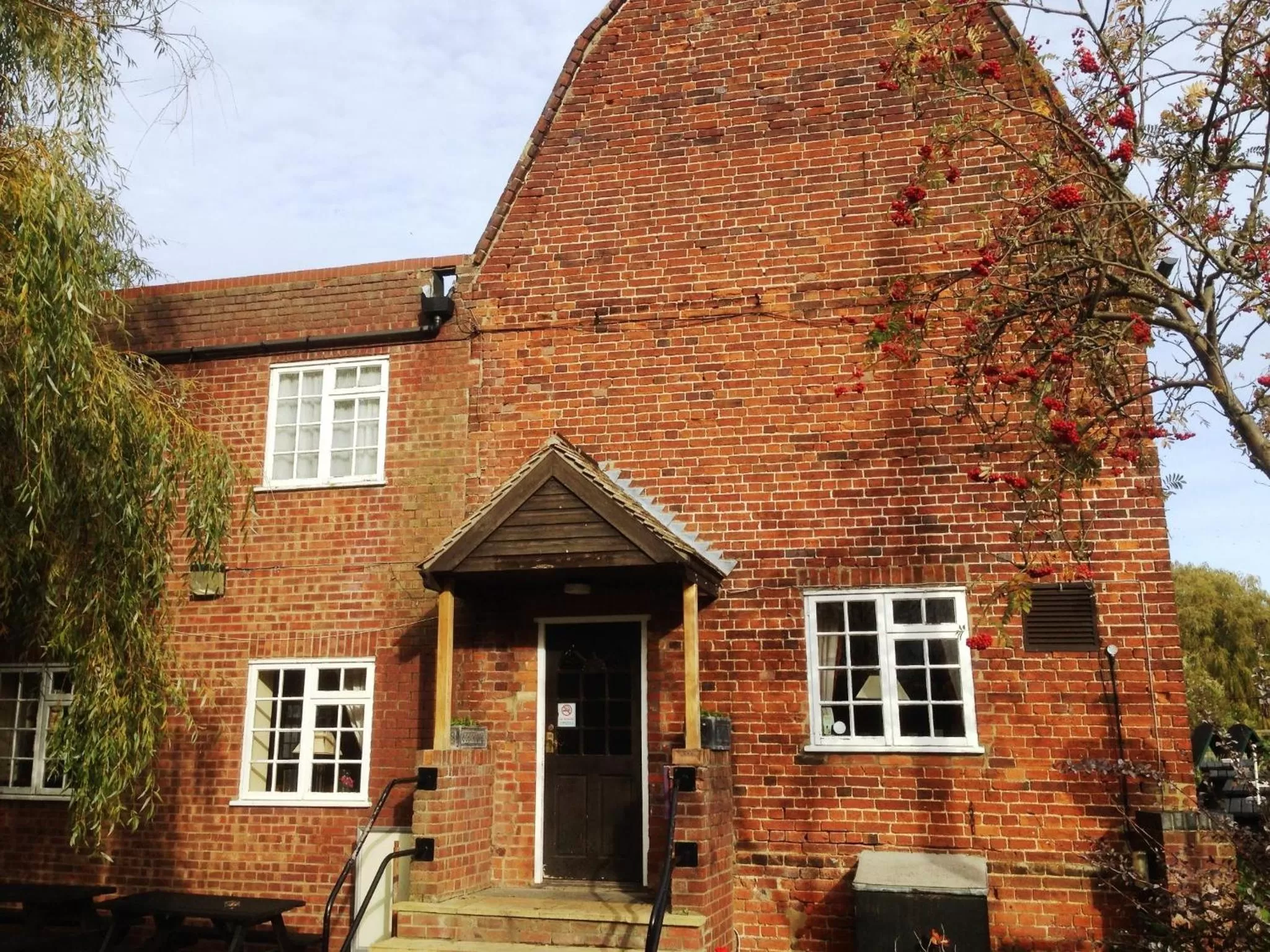 Facade/entrance, Property Building in Stukeleys Hotel