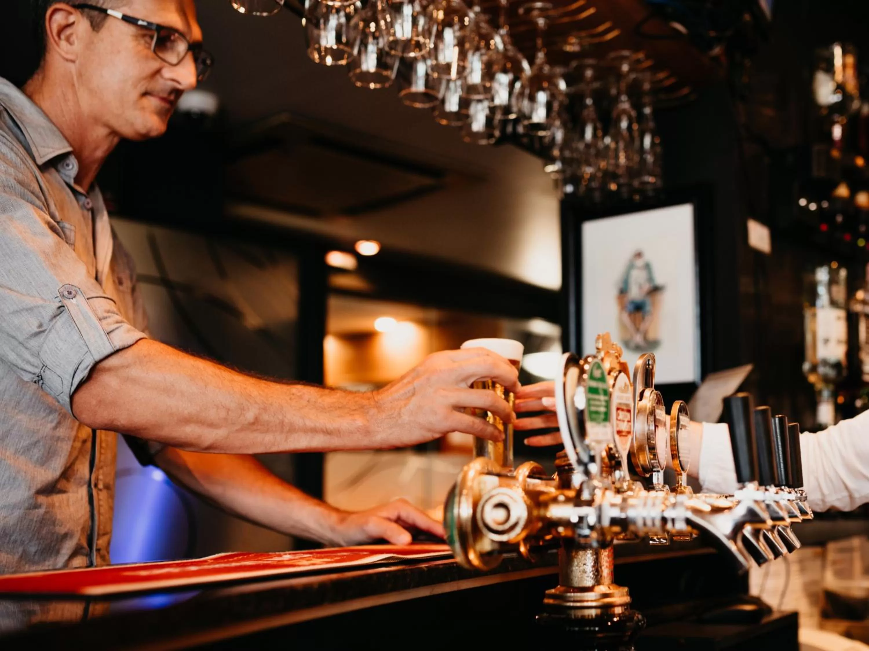 Lounge or bar in Astor Inn