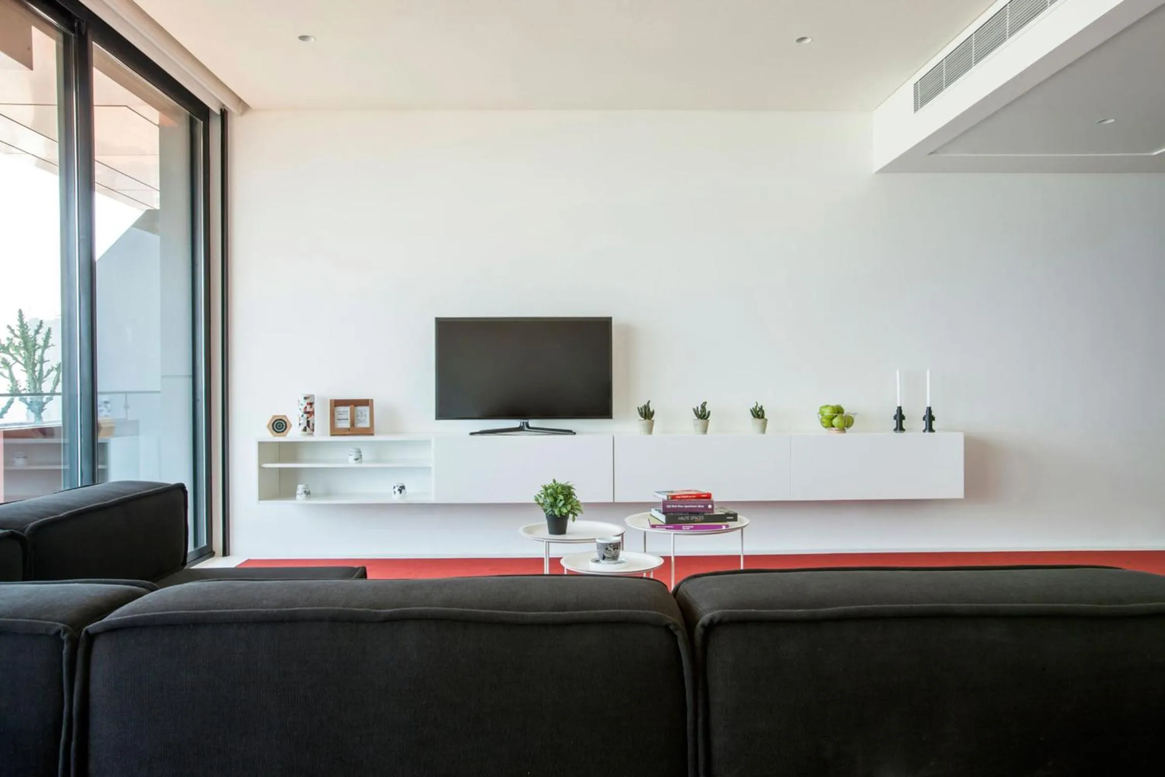 Living room in 1866 Court & Suites Hotel