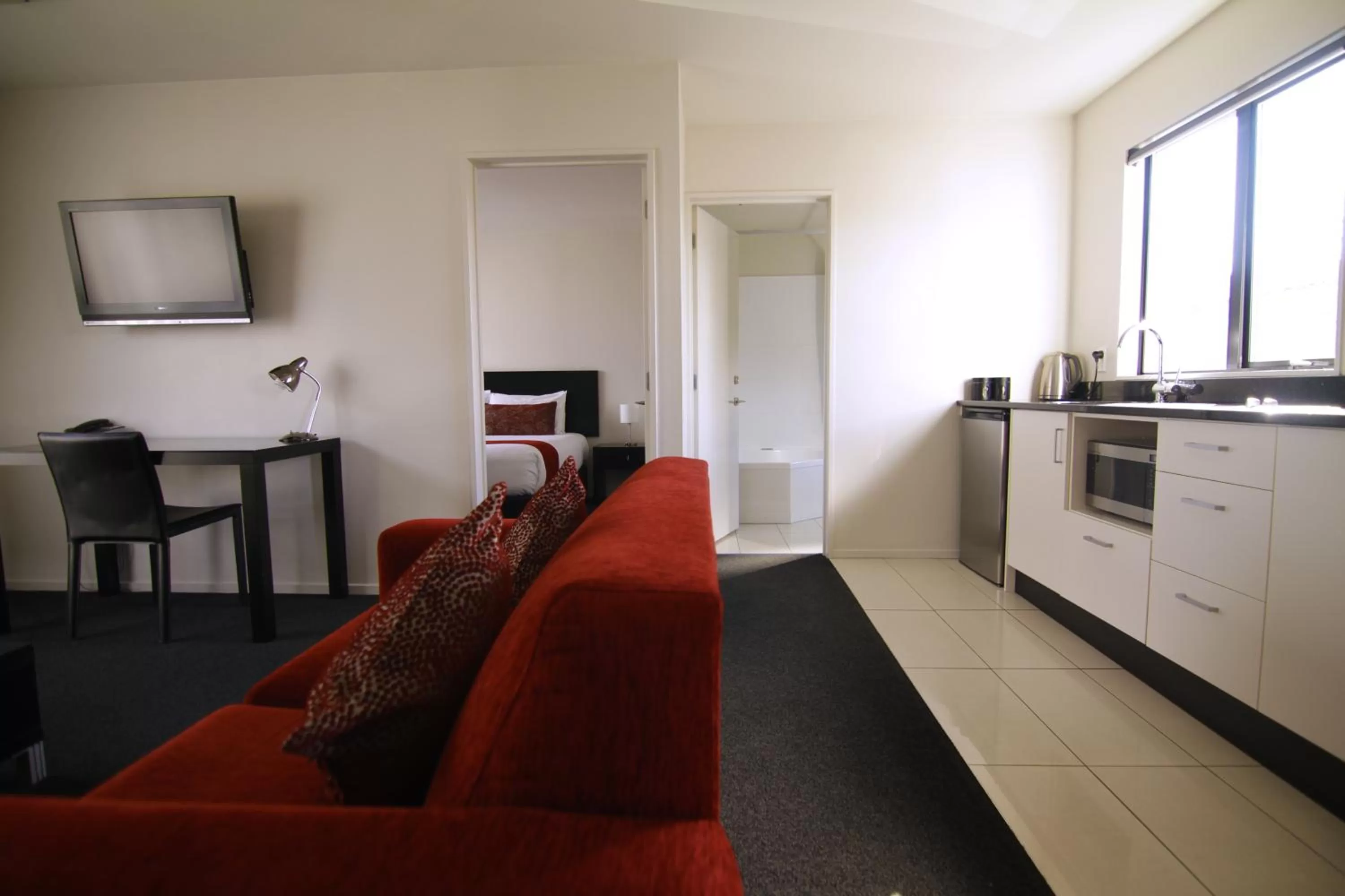 Kitchen or kitchenette in Metropolitan Motel on Riccarton - 2 mins walk to Westfield