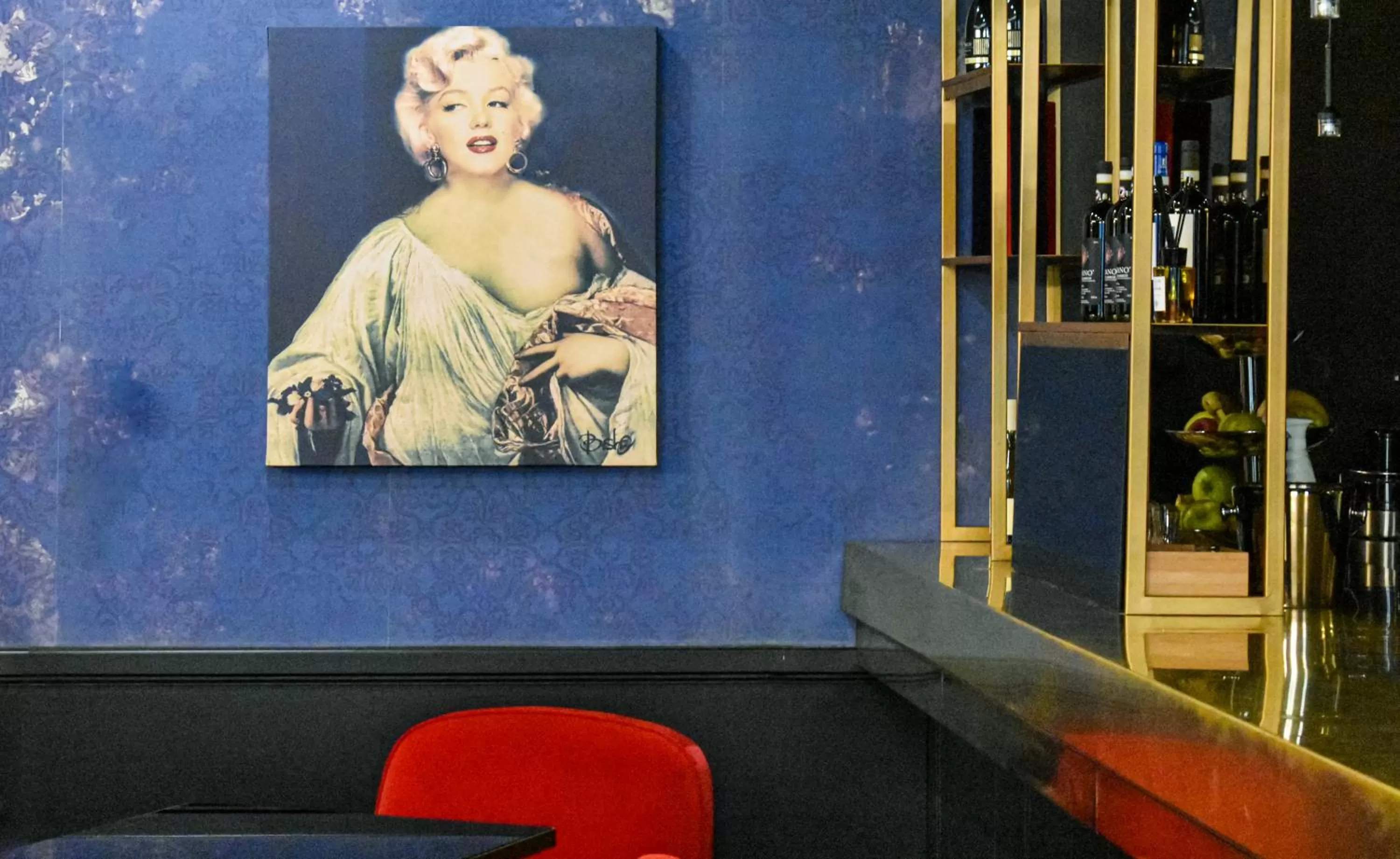 Lounge or bar in Palazzo Cornalia