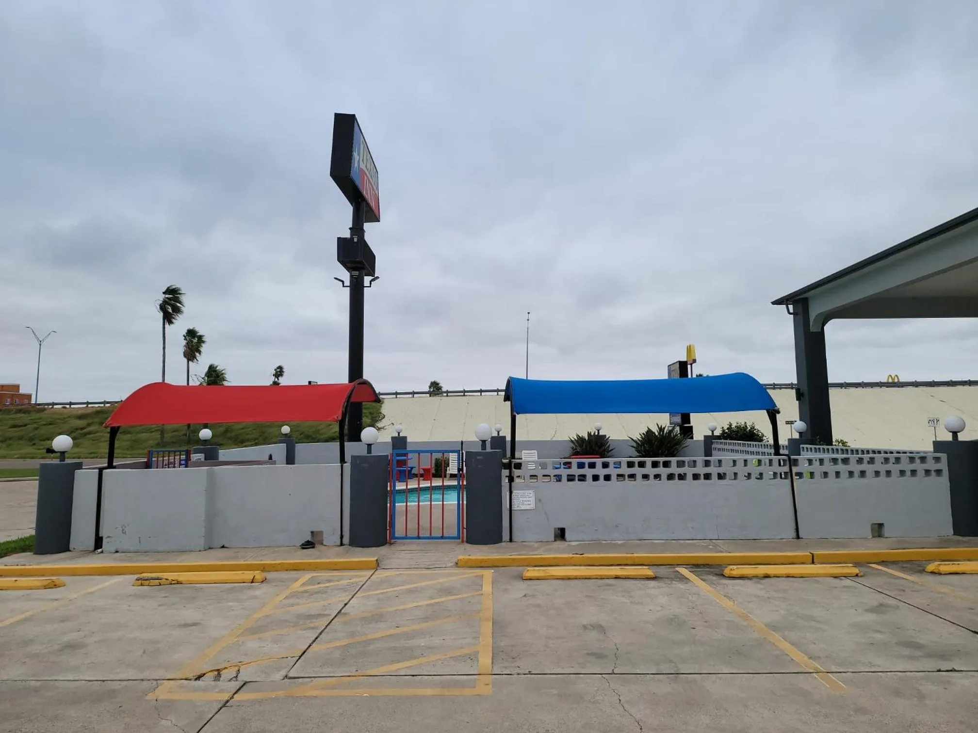 Texas Inn and Suites Raymondville