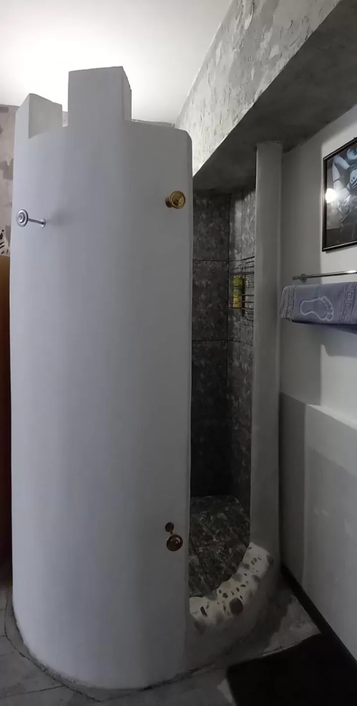 Bathroom in ApartHotel in Alaverdi