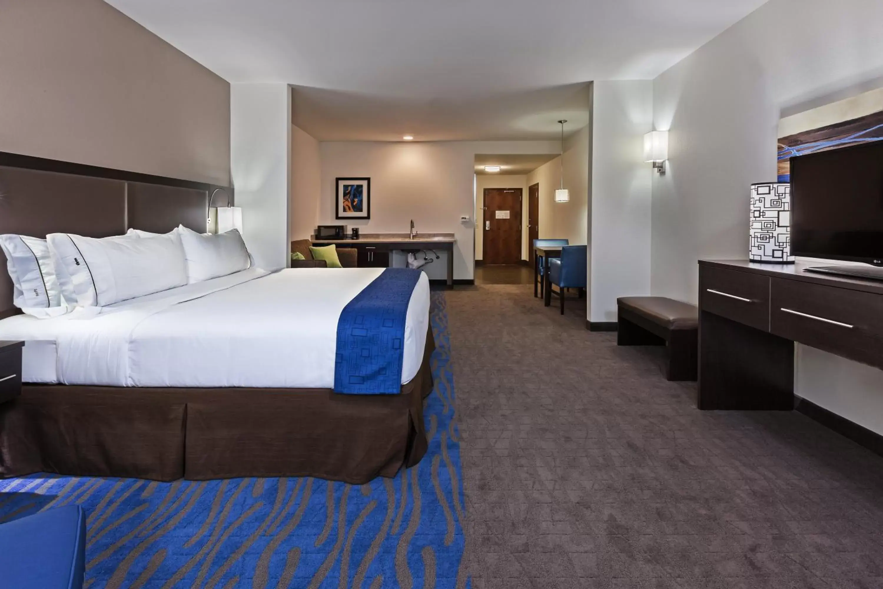 King Suite in Holiday Inn Express & Suites Glenpool by IHG King Suite in Holiday Inn Express & Suites Glenpool by IHG