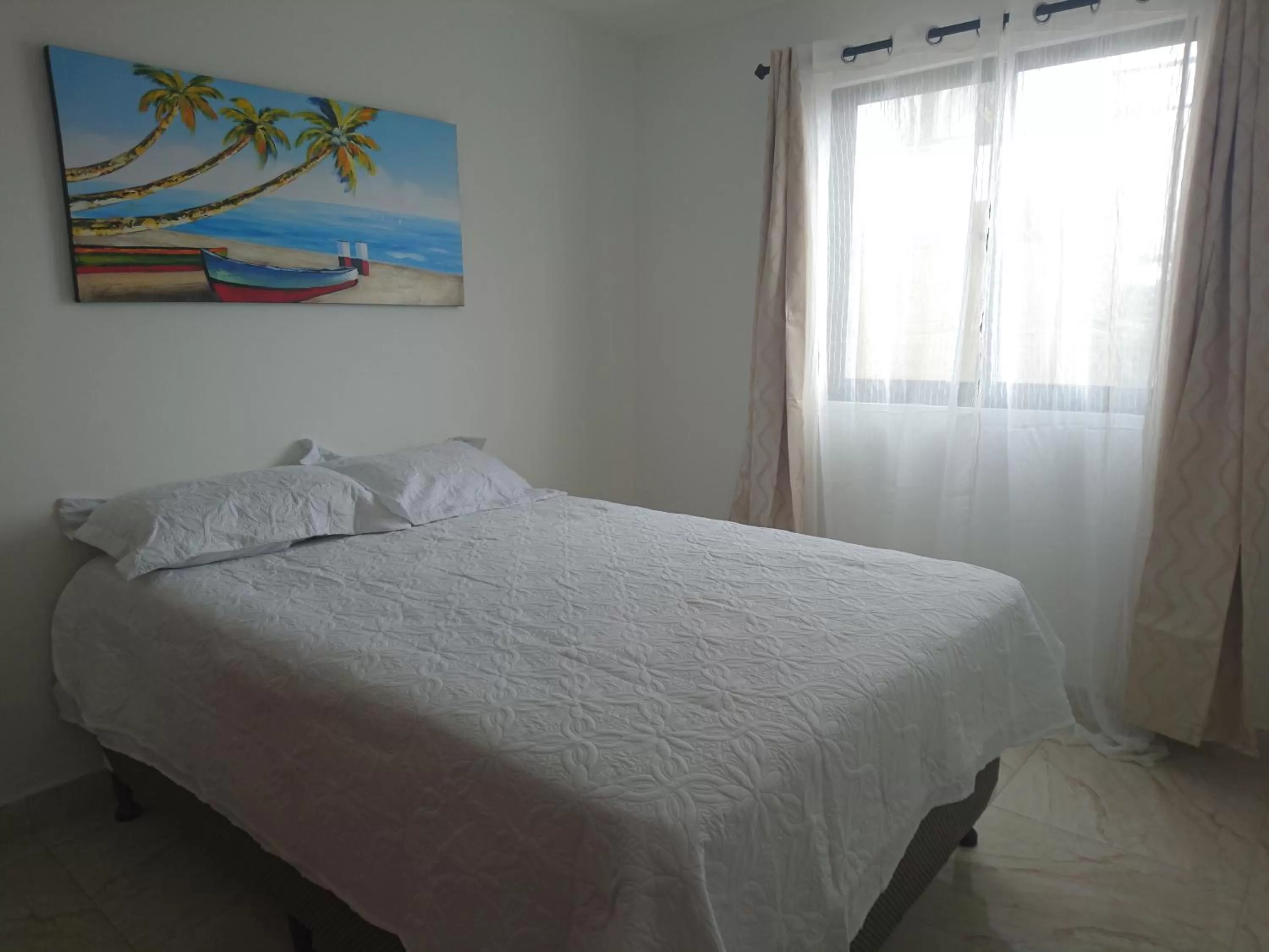 Photo of the whole room, Bed in ZOJO MARiNA BAY