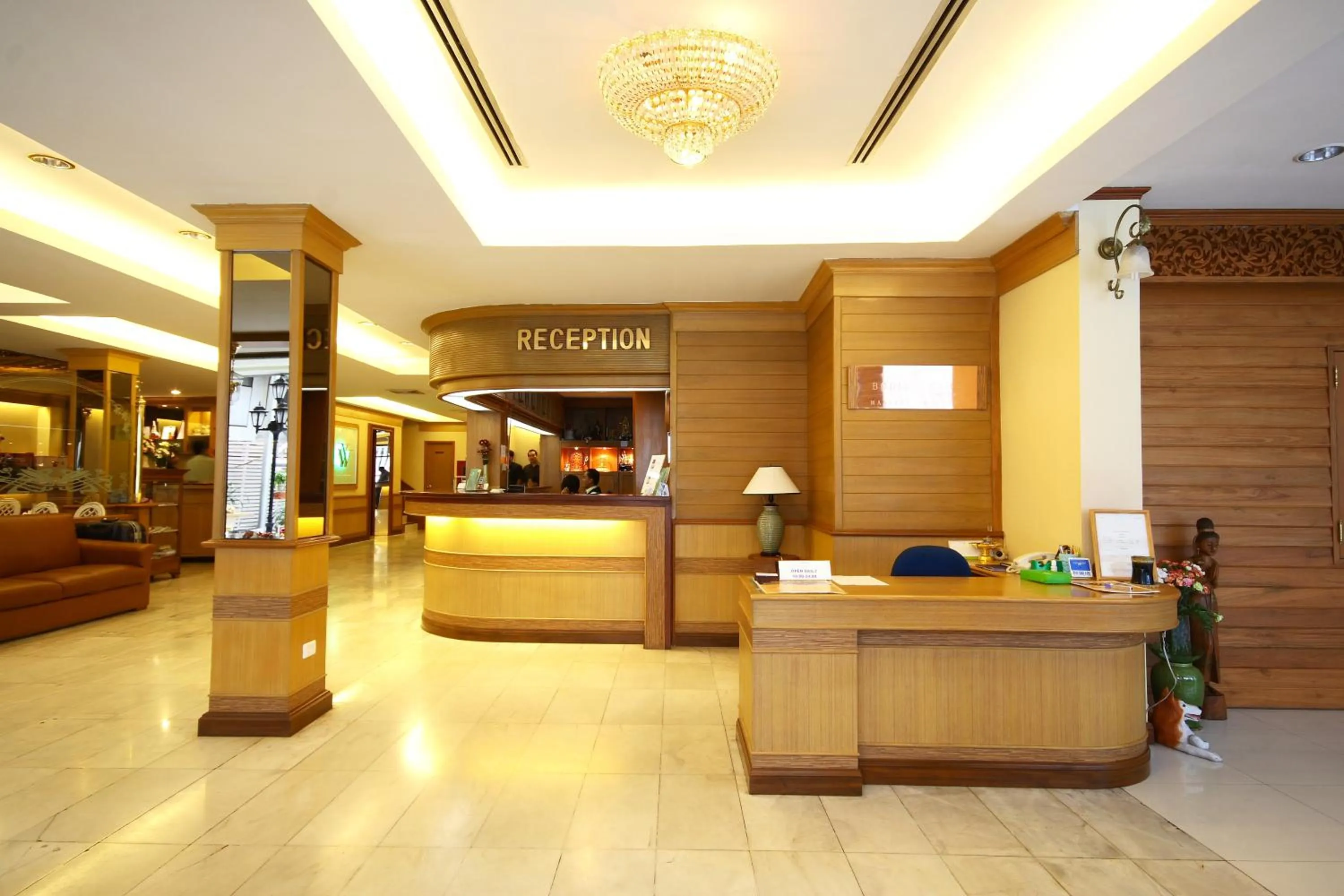 Lobby or reception in Wall Street Inn, Bangkok