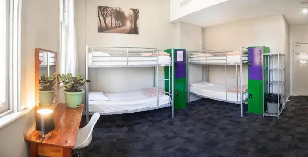 Bed in 4-Bed Female Dormitory Room (ages 18-40 years only) in Big Backpackers Hostel Bed in 4-Bed Female Dormitory Room (ages 18-40 years only) in Big Backpackers Hostel