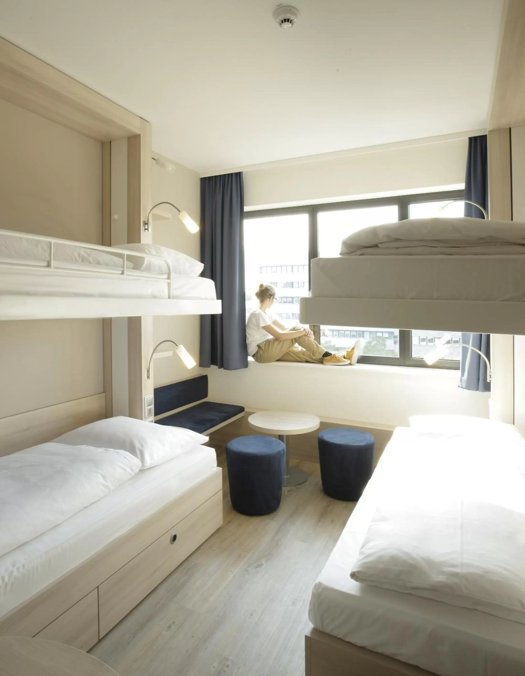 Photo of the whole room, Bed in H2 Hotel Berlin-Alexanderplatz