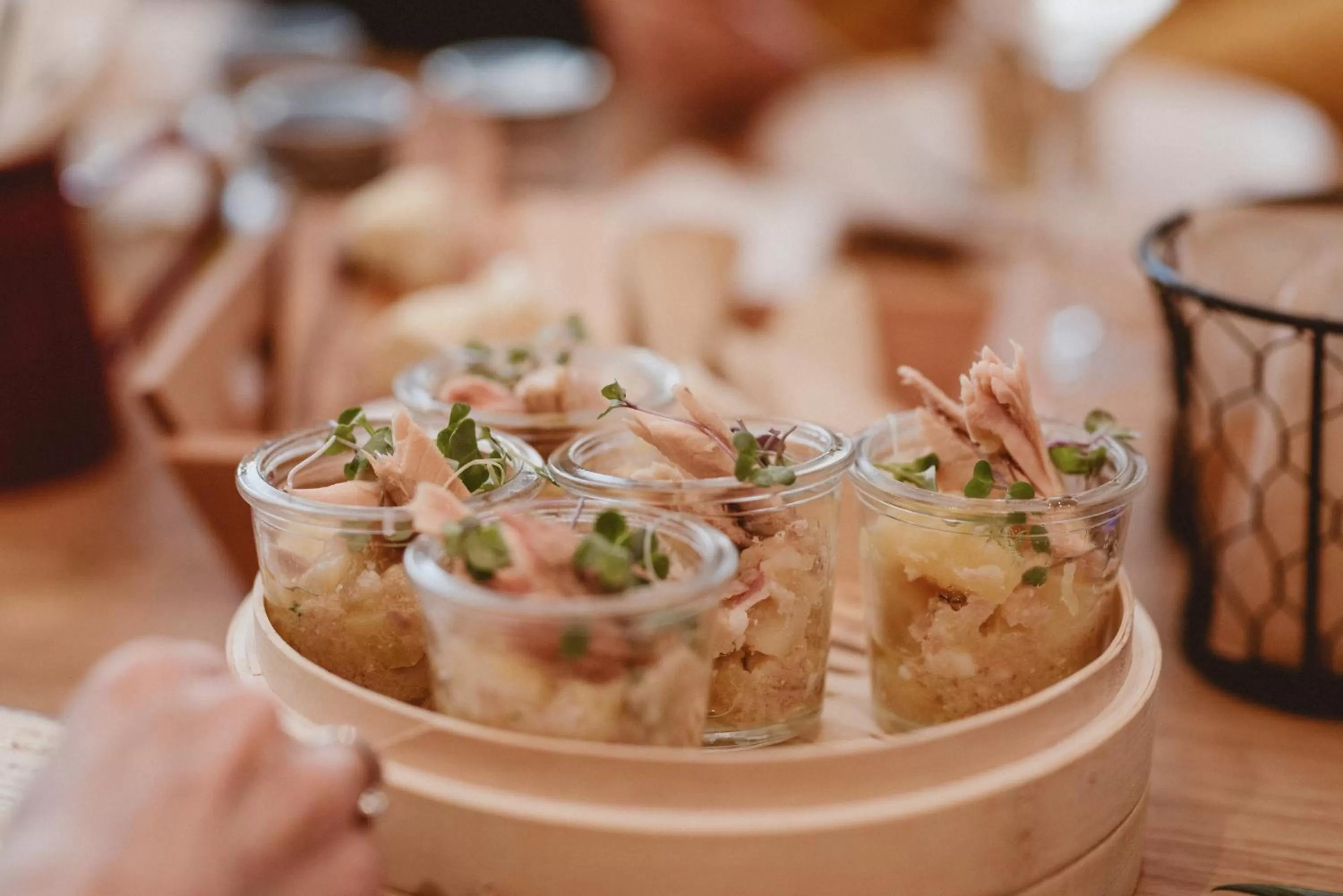 Restaurant/places to eat in Novotel Sevilla