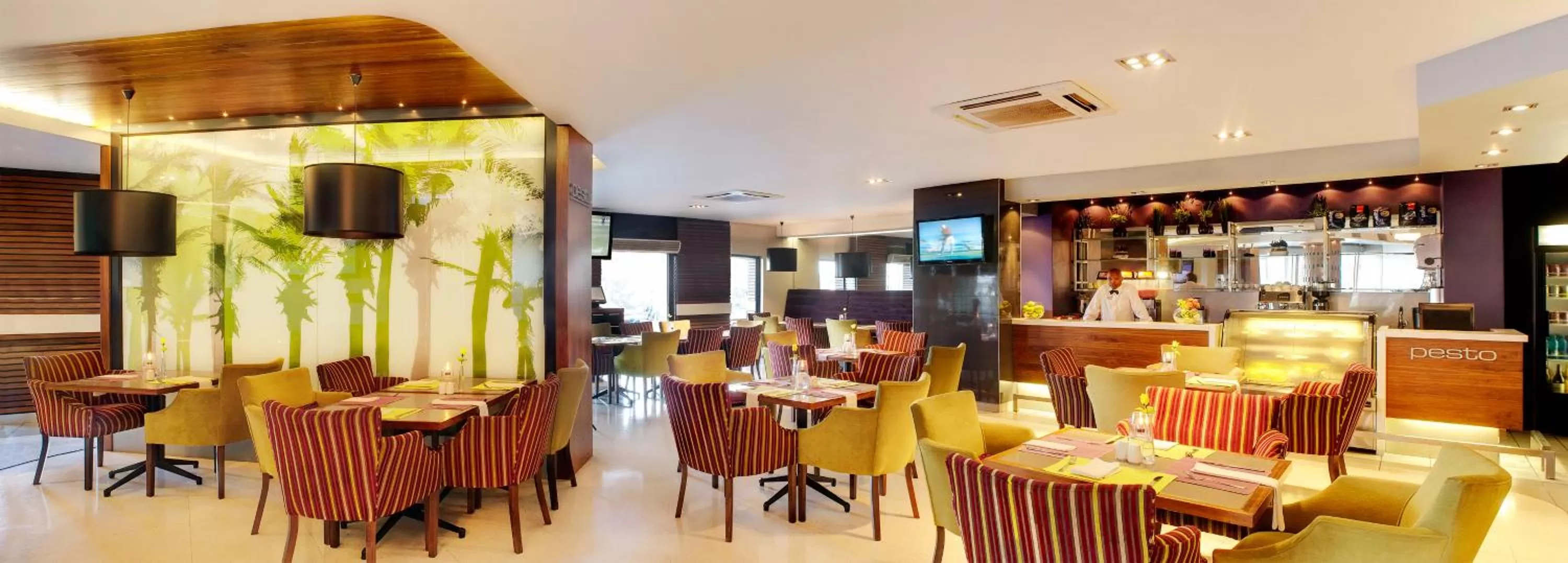 Restaurant/places to eat in First Group The Palace All-Suite