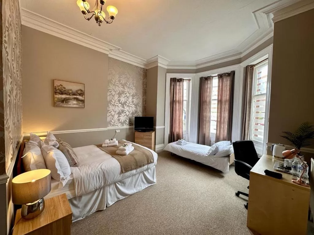 Bed in The Silver How