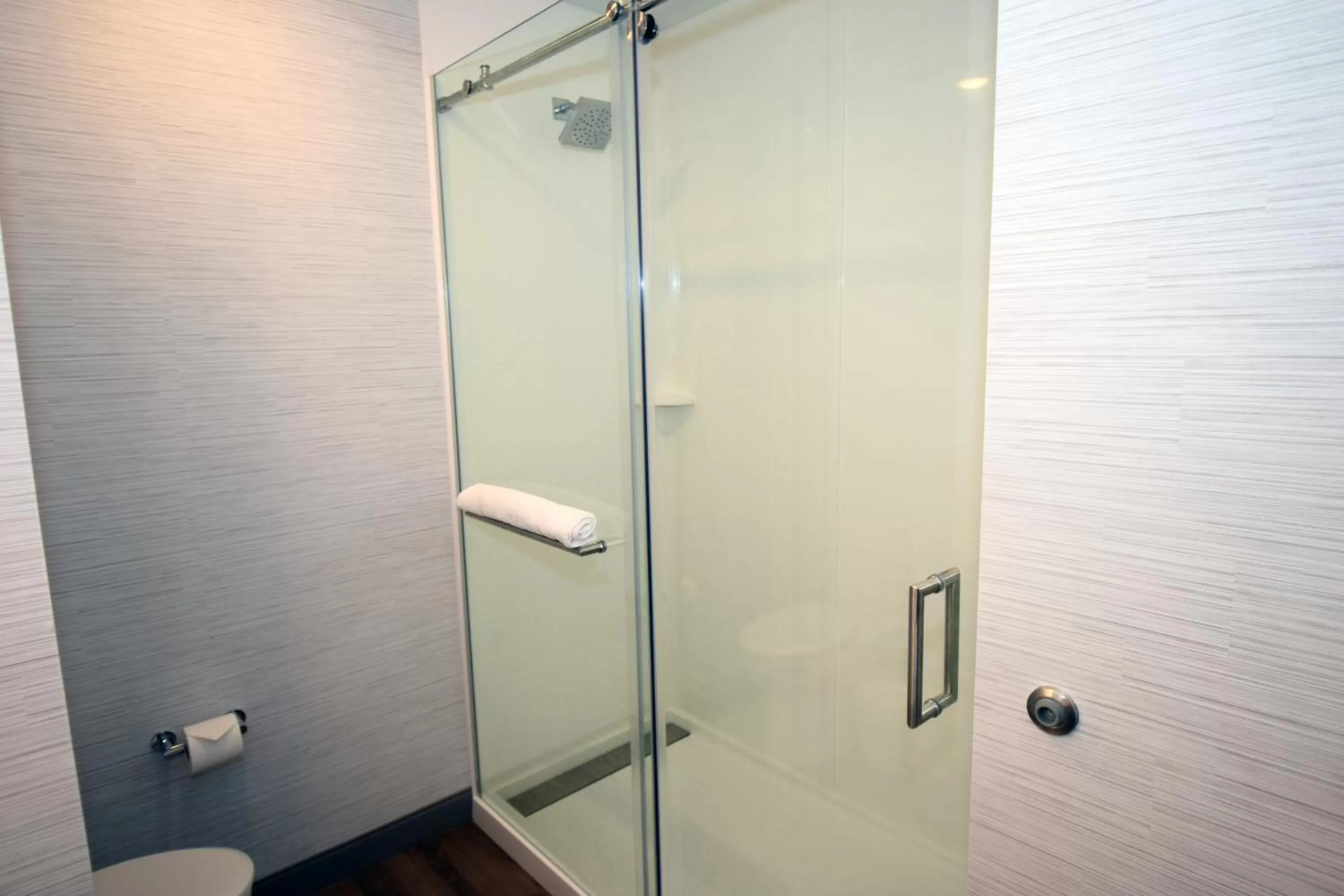 Bathroom in Legacy Hotel at IMG Academy