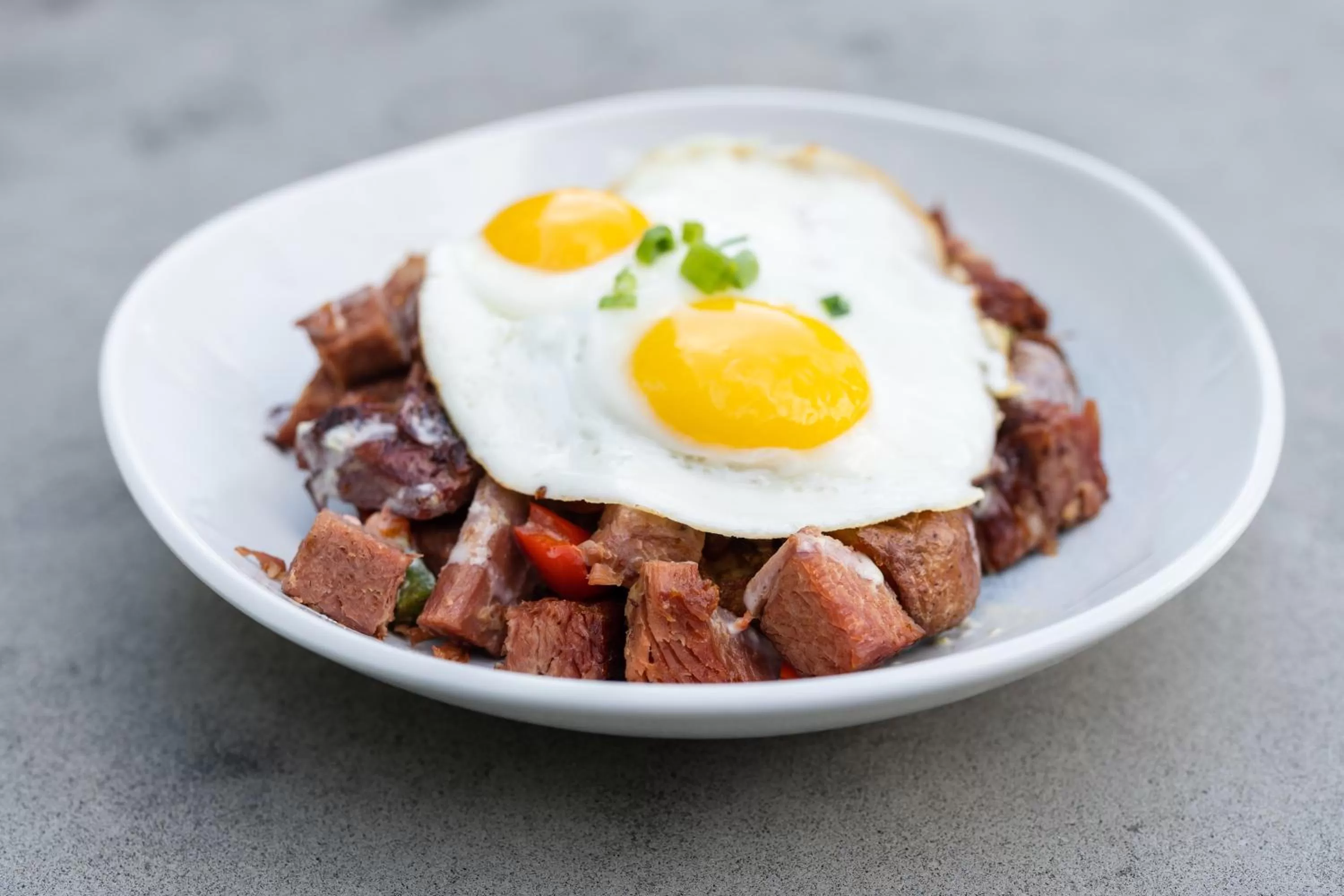 Food and drinks in Postcard Inn On The Beach
