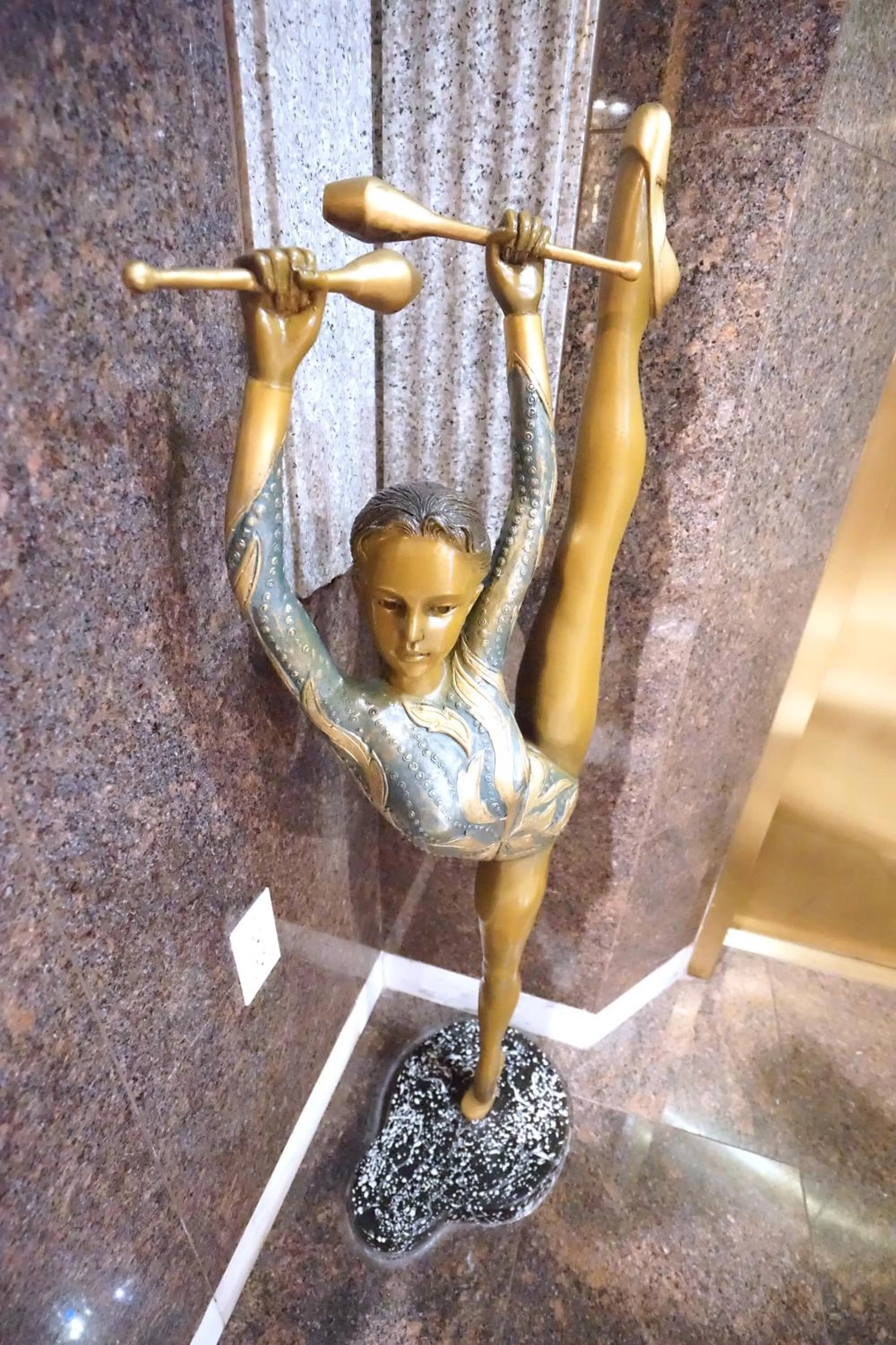 Decorative detail in Paris Suites Hotel