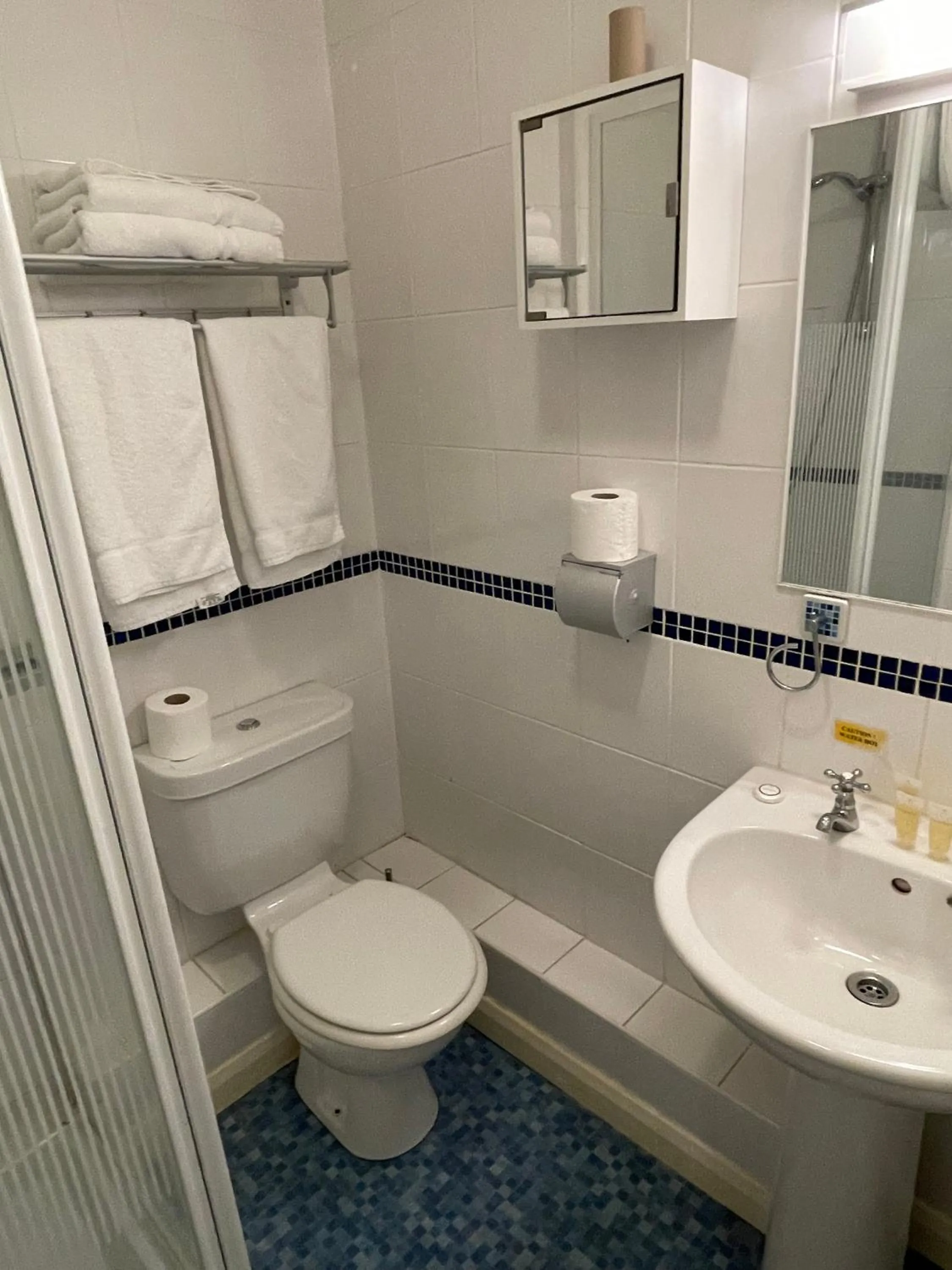 Bathroom in Yellow Mountain Hotel