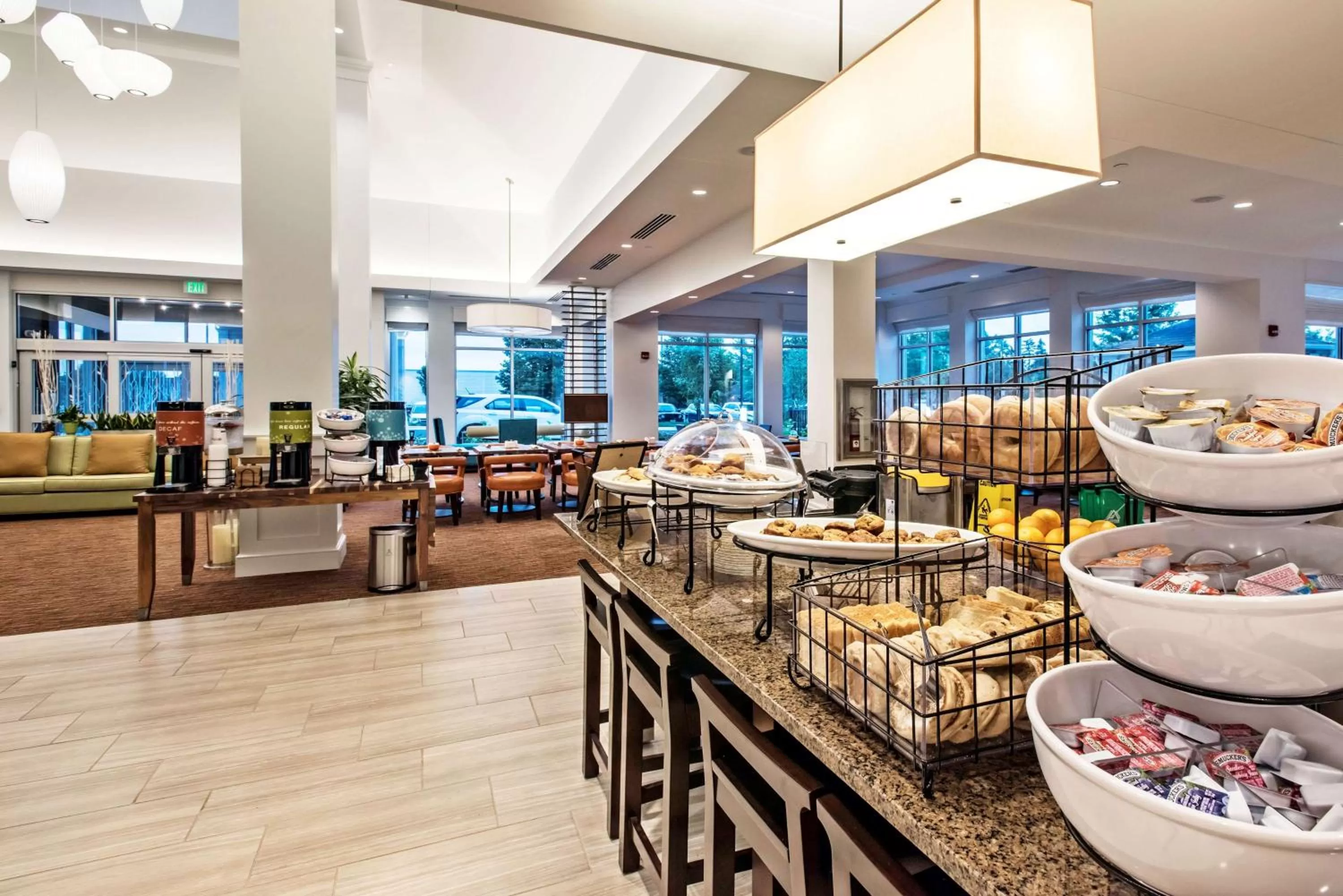 Restaurant/places to eat in Hilton Garden Inn Minneapolis Airport Mall of America