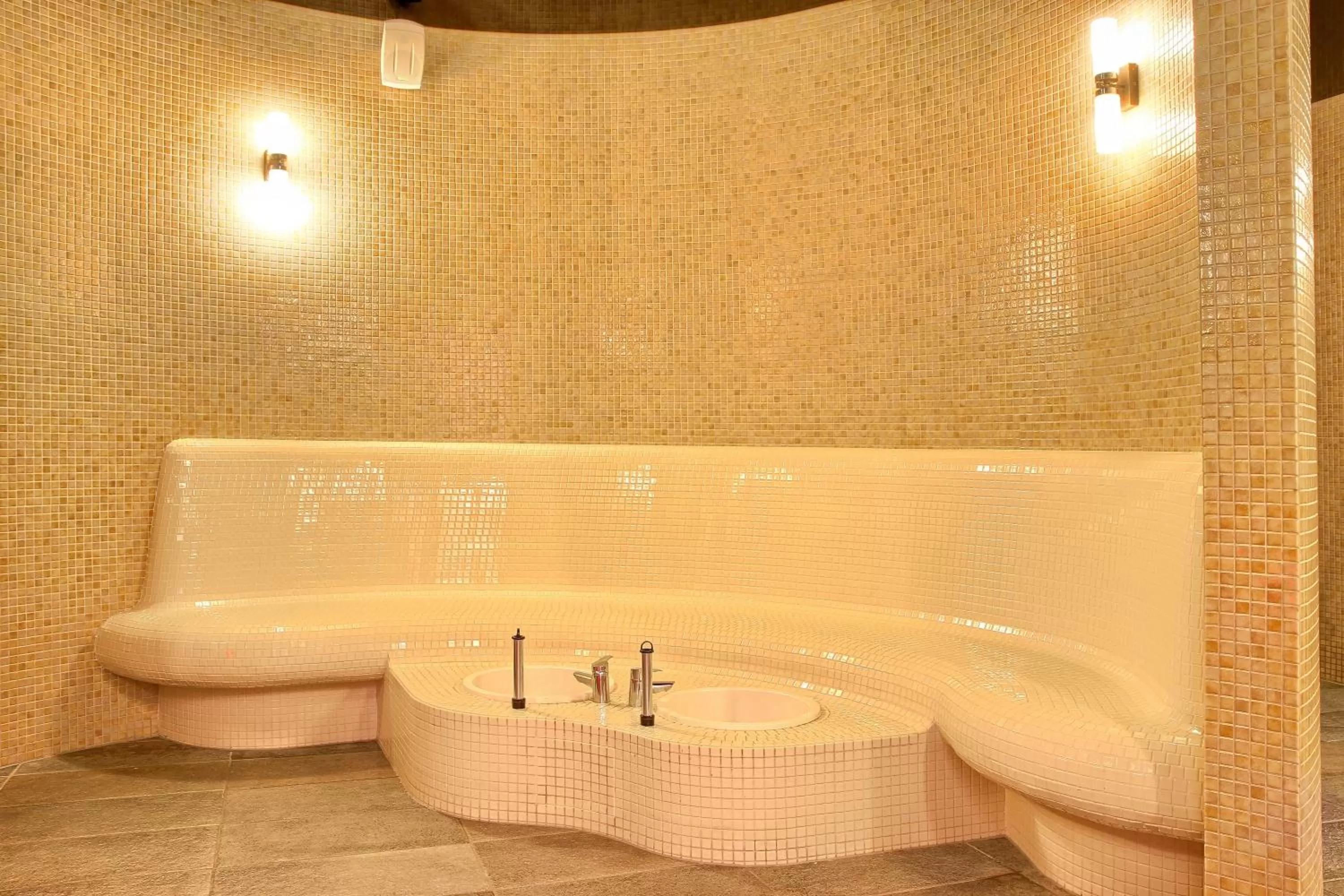 Spa and wellness centre/facilities in Hotel Arkas