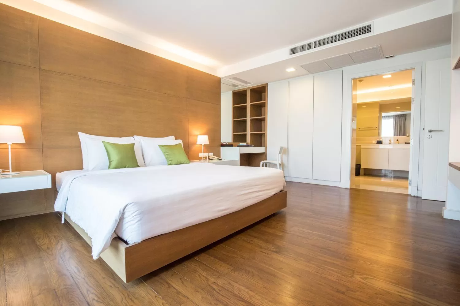 Toilet, Bed in Northgate Ratchayothin