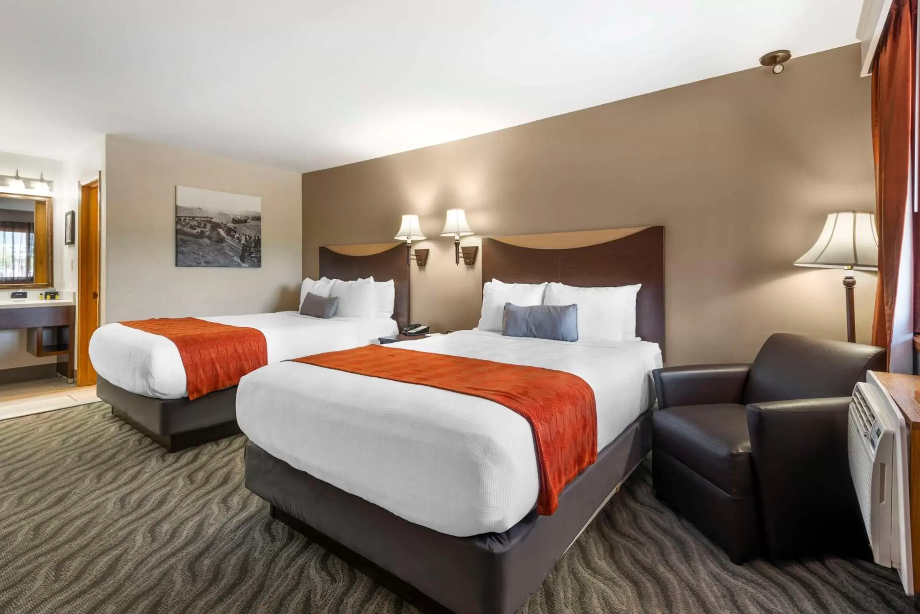 Queen Room with Two Queen Beds - Pet-Friendly/Non-Smoking in Best Western Plus Rio Grande Inn Queen Room with Two Queen Beds - Pet-Friendly/Non-Smoking in Best Western Plus Rio Grande Inn