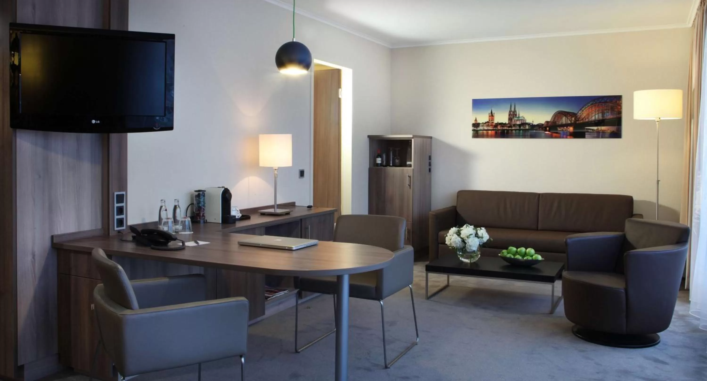 Photo of the whole room in Lindner Hotel Cologne Am Dom, part of JdV by Hyatt