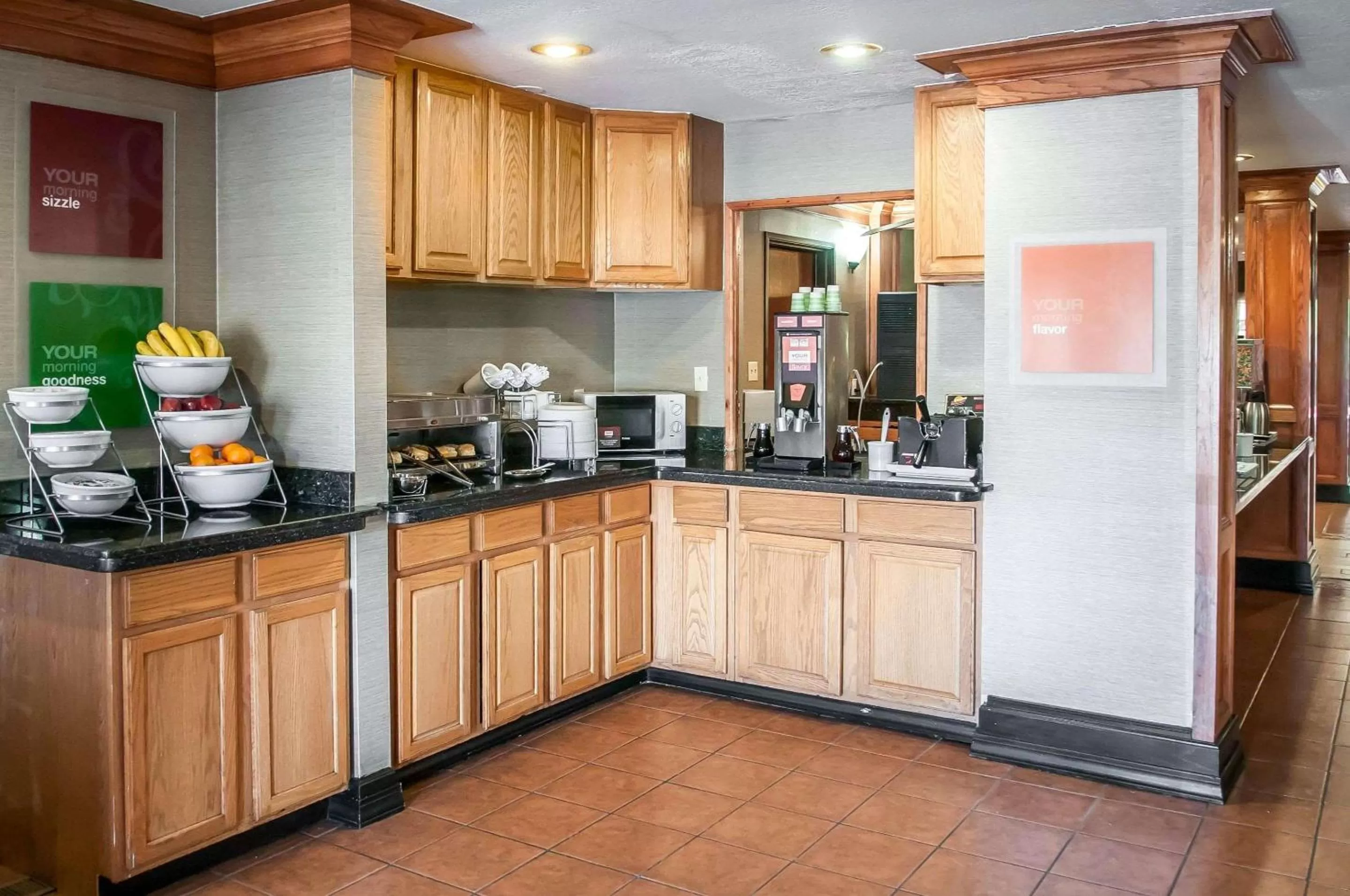 Restaurant/places to eat in Comfort Suites Albuquerque-North Journal Center