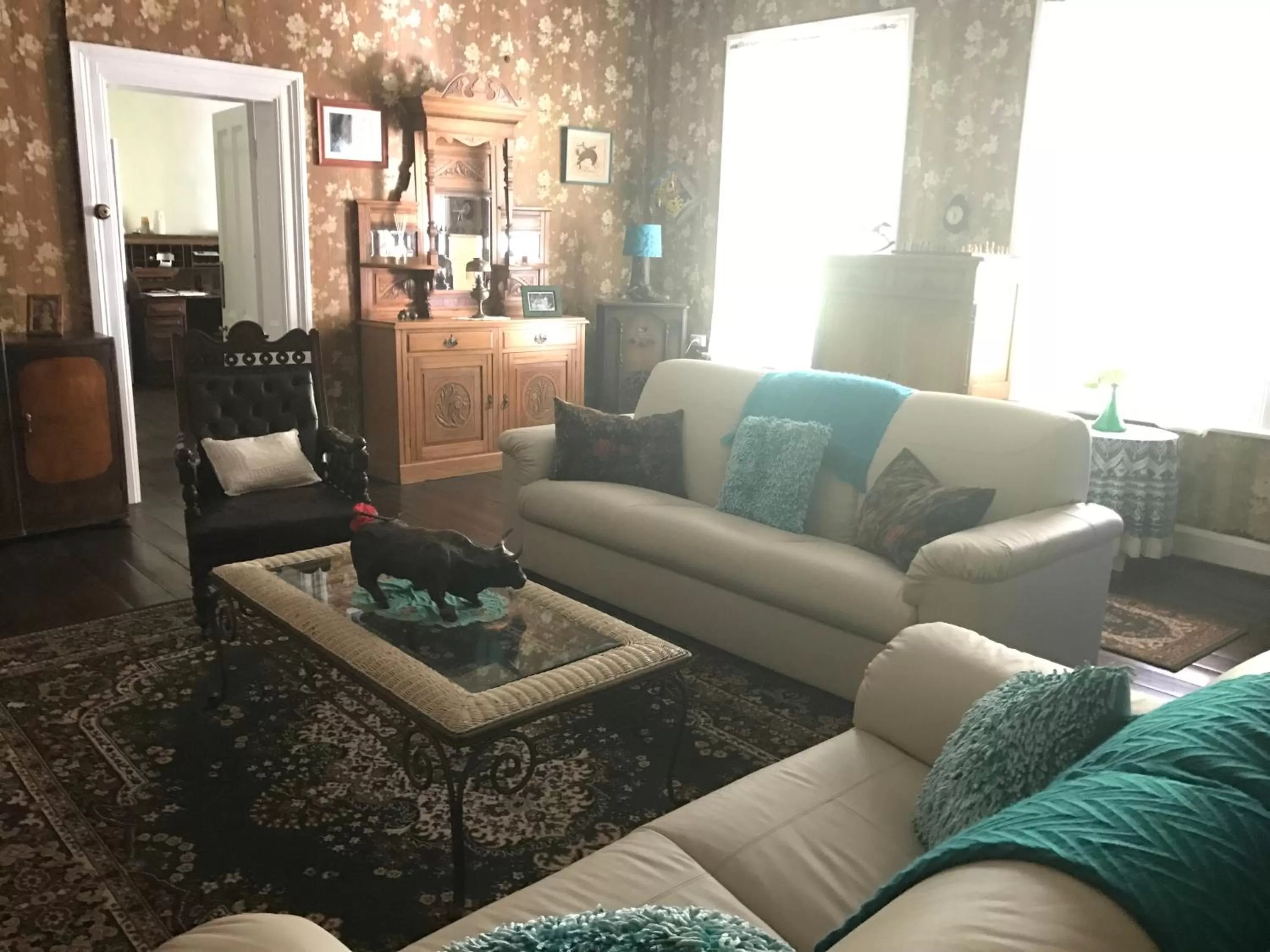 Living room, Seating Area in Dingup House