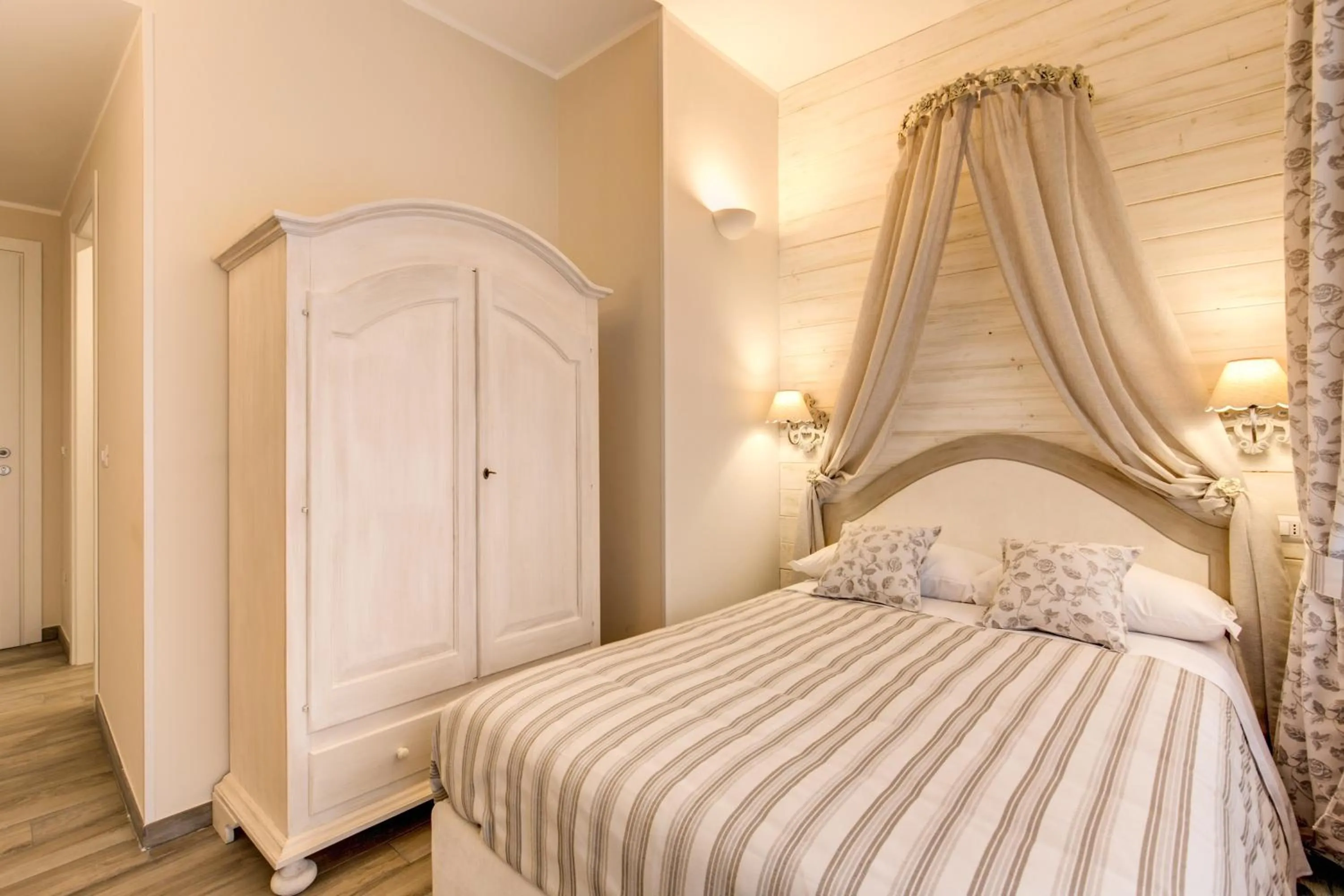 Bedroom, Bed in Casa Tua Vaticano Guest House