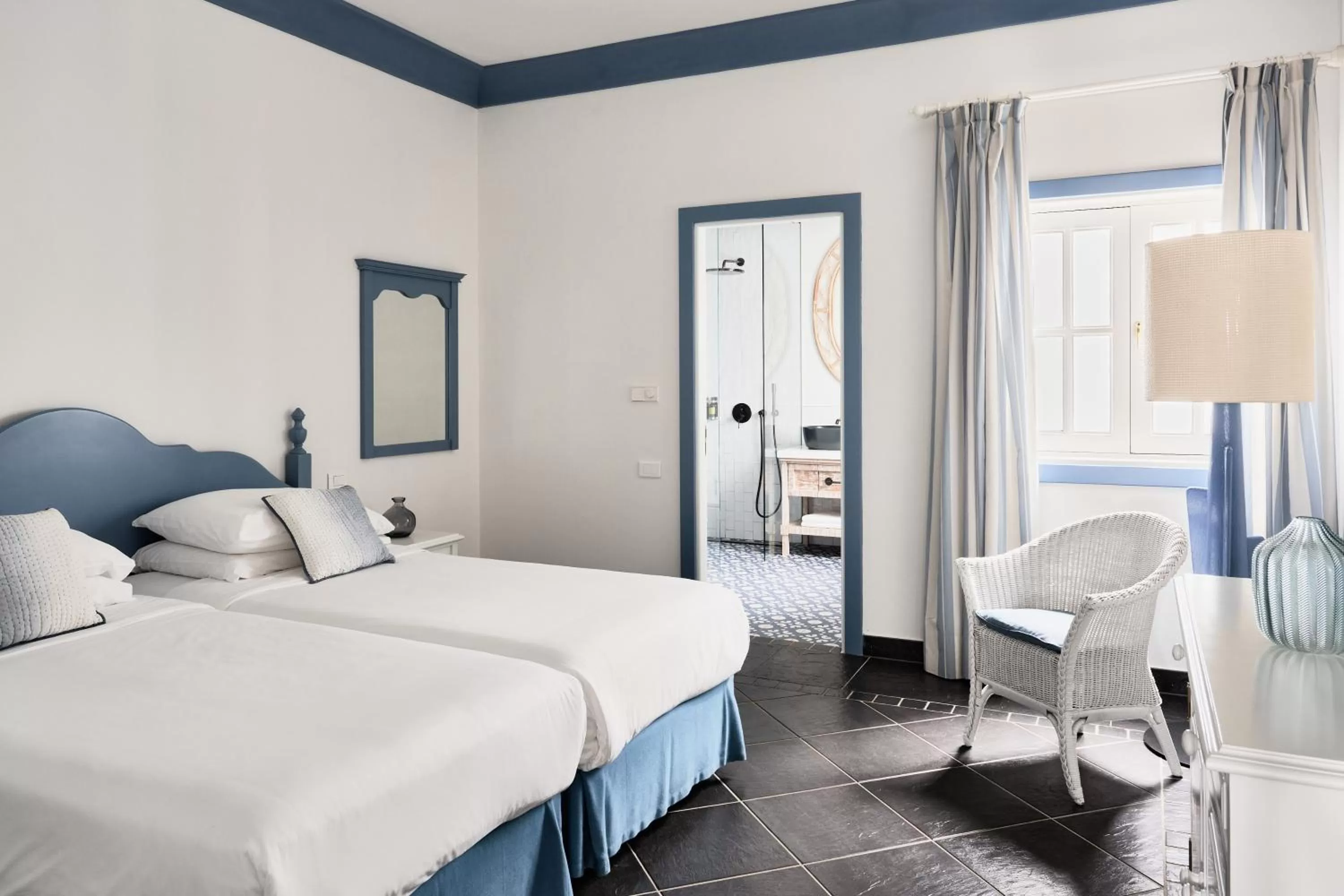 Bedroom, Bed in Seaside Los Jameos