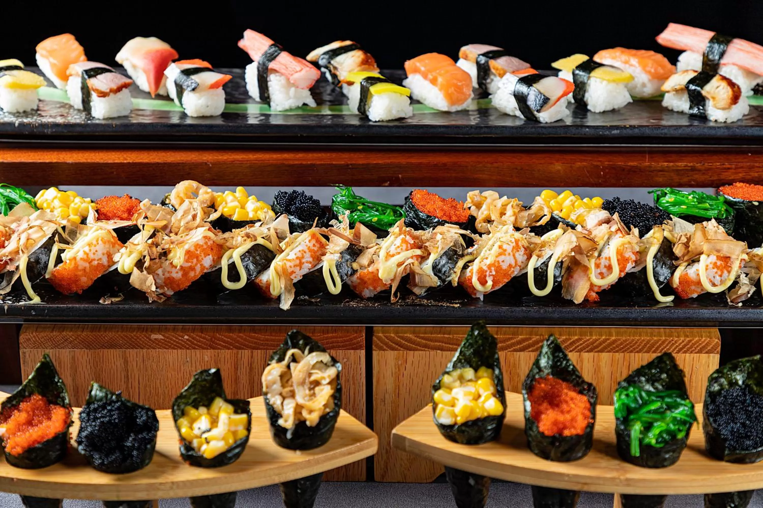 Restaurant/places to eat in Holiday Inn Guangzhou South Lake-an lHG Hotel