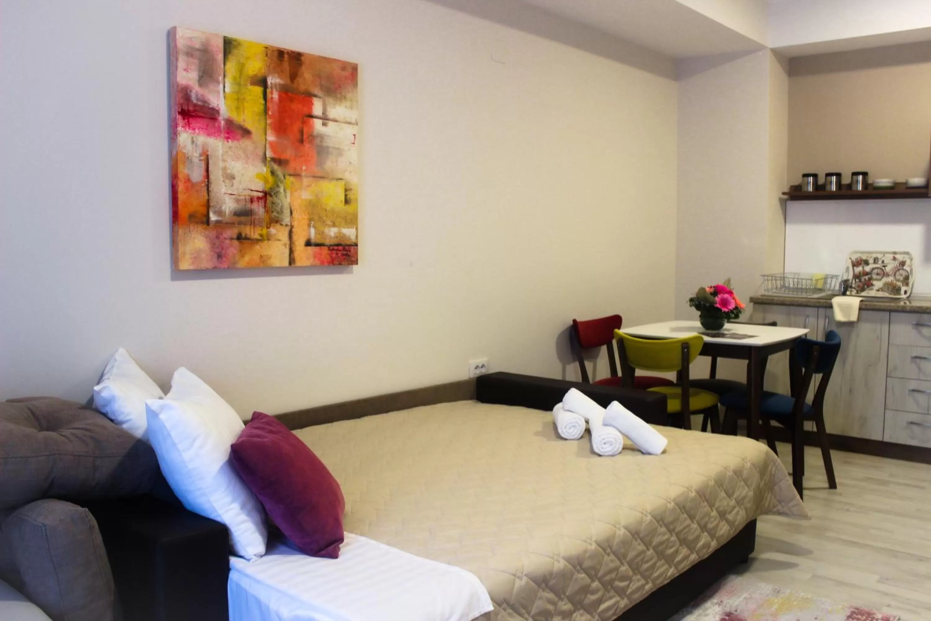 Bed in Boulevard Apartments