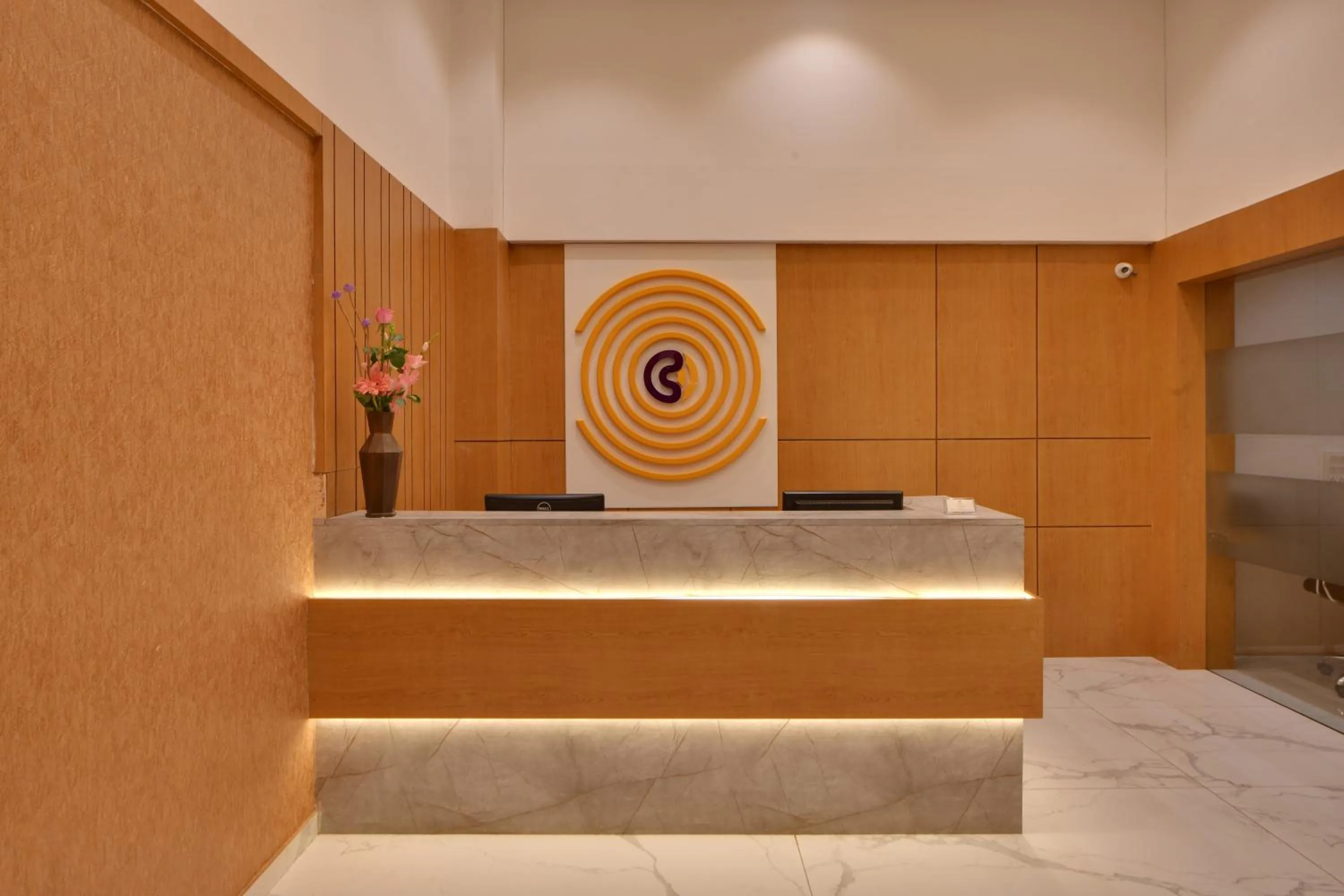 Lobby or reception in Click Hotel by Suba, Jamnagar